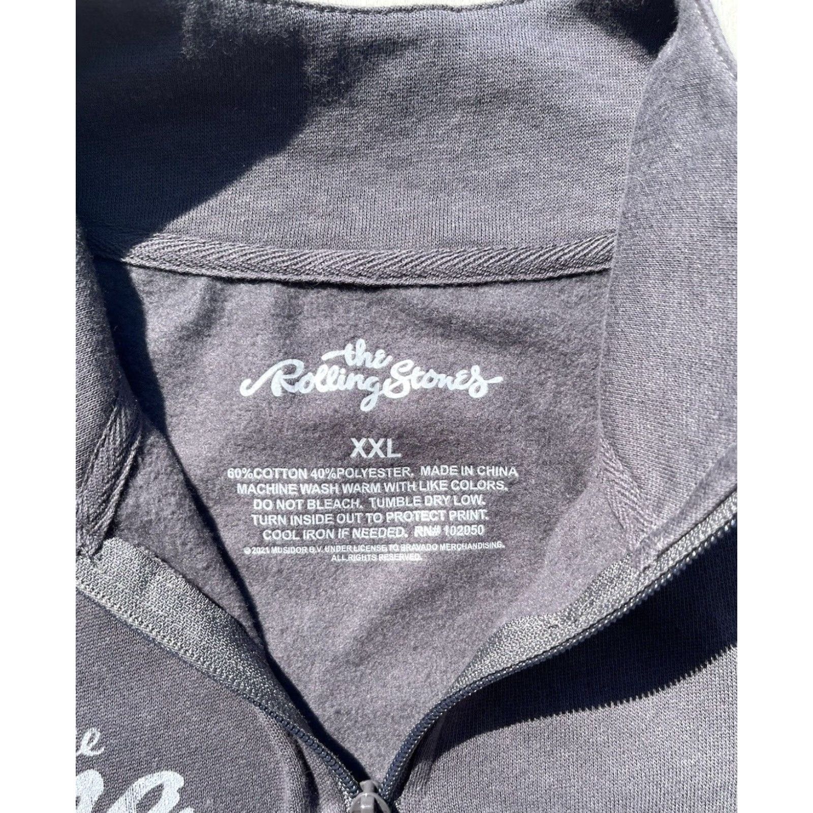 Vintage The Rolling Stones Sweater Women 2XL Gray Pullover British Rock Classic Tongue Mick Size XXL / US 16-18 / IT 52-54 - 3 Thumbnail