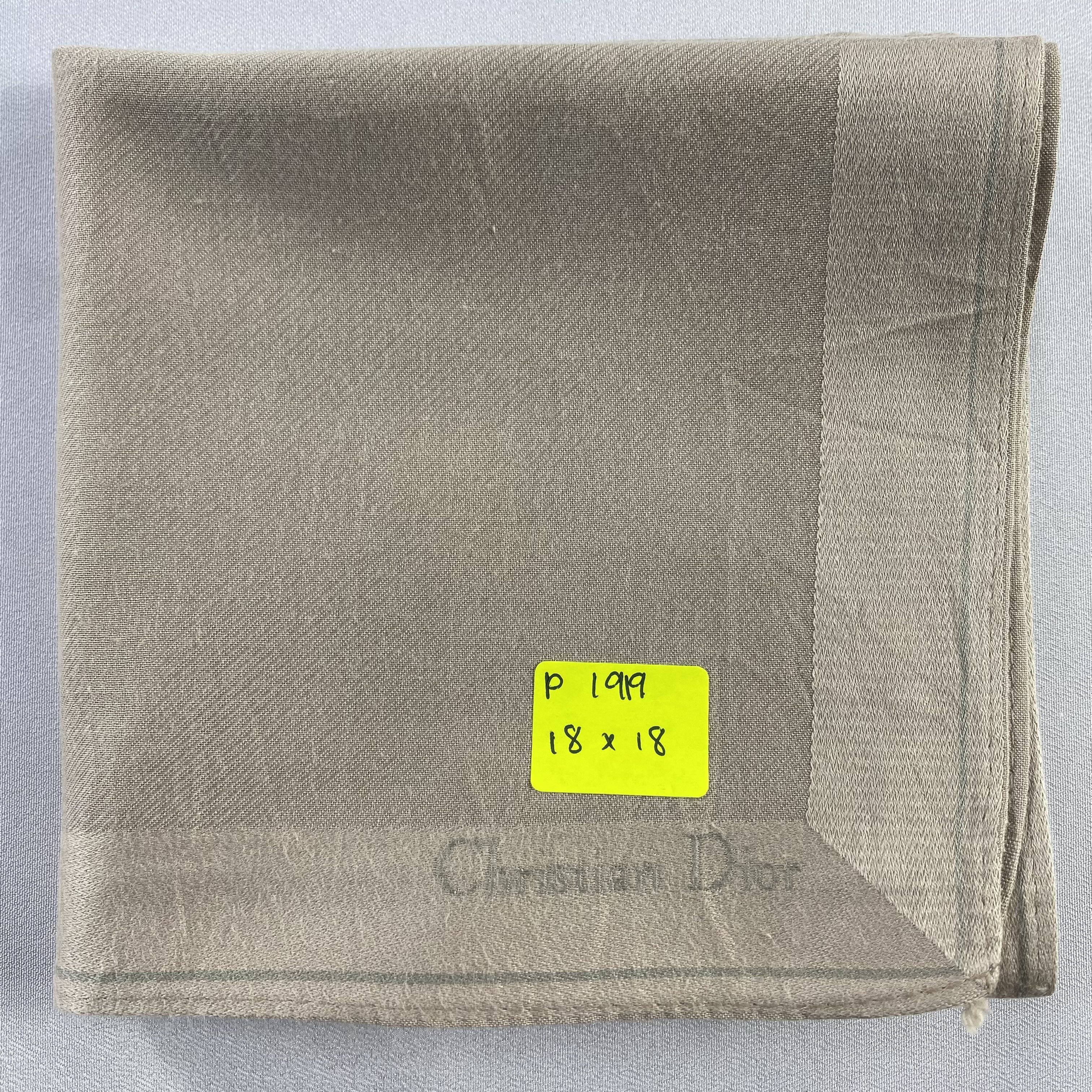 Vintage Christian Dior Monsieur Handkerchief / Neckerchief-P1919 Size ONE SIZE - 6 Thumbnail
