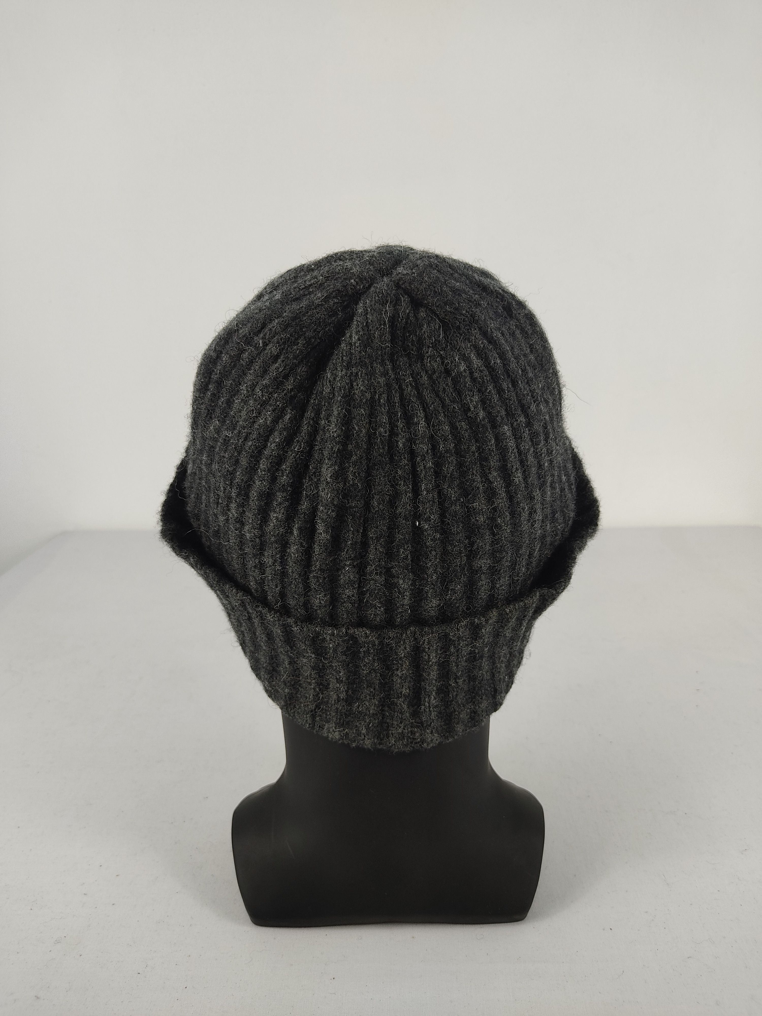 Disney × Japanese Brand × Vintage Vintage Tokyo Disney Mickey Mouse Beanie/Snow Hat/Snow Cap Size ONE SIZE - 3 Thumbnail