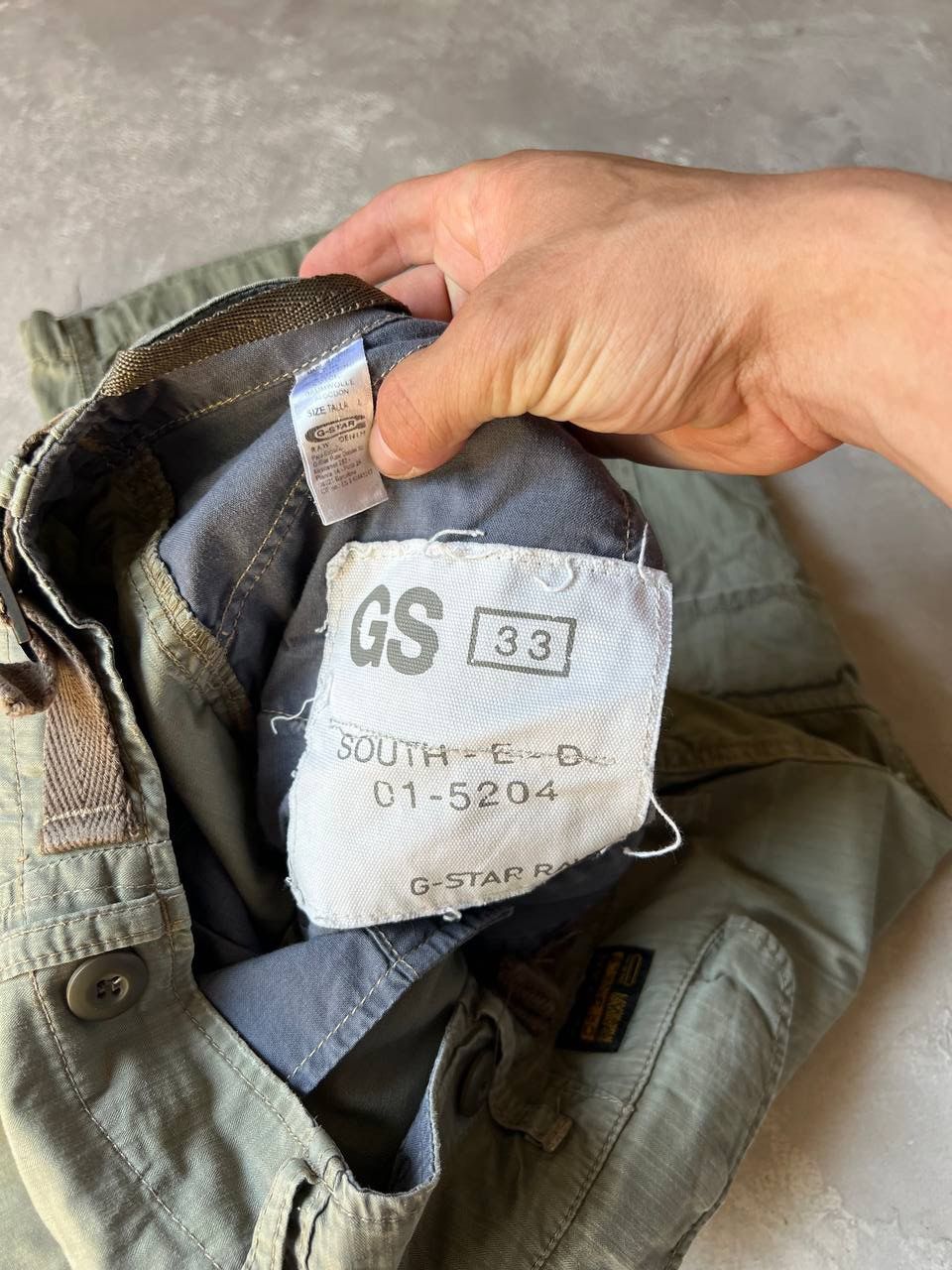 G-Star × Vintage Vintage G-Star Raw Cargo Short Size US 33 - 3 Thumbnail