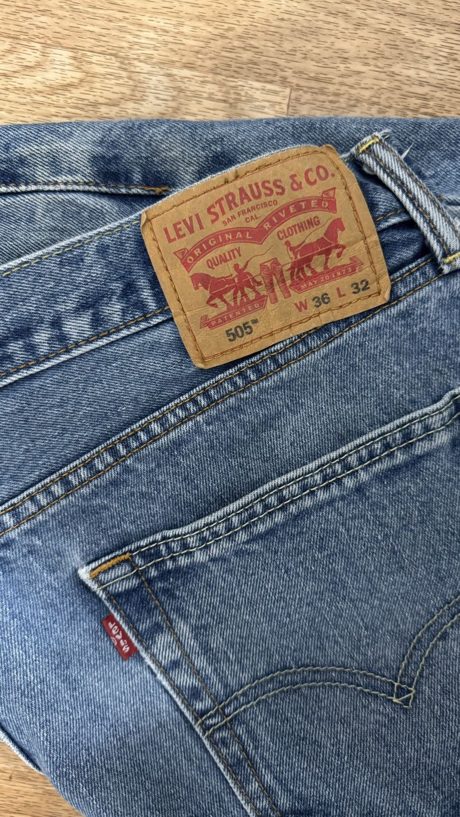 Japanese Brand × Levi's Vintage Levi’s 505 Blue Denim Jeans Size US 36 / EU 52 - 3 Thumbnail