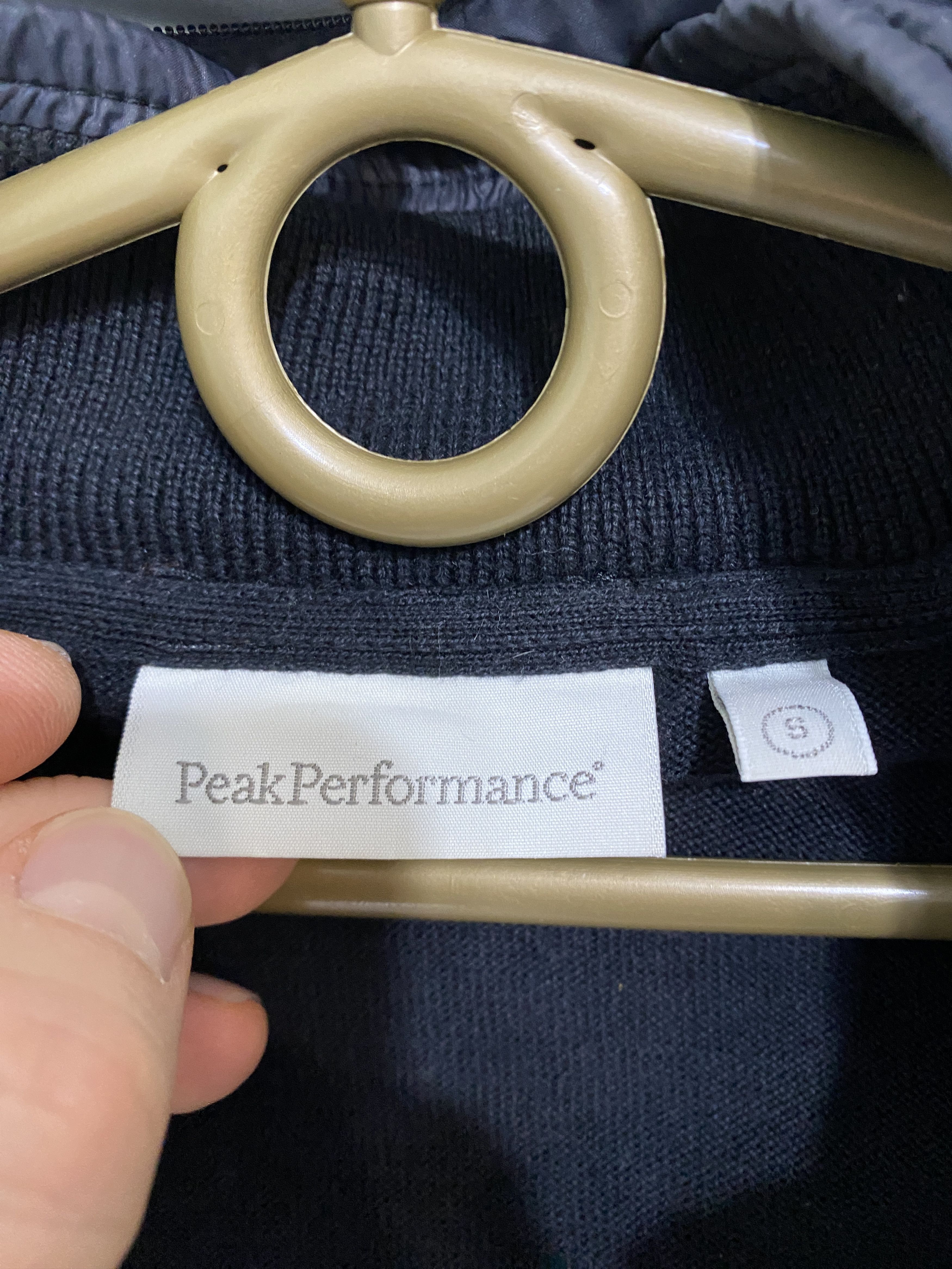 Peak Performance Peak performance samuel zip hoodie jacket size S Size US S / EU 44-46 / 1 - 5 Thumbnail
