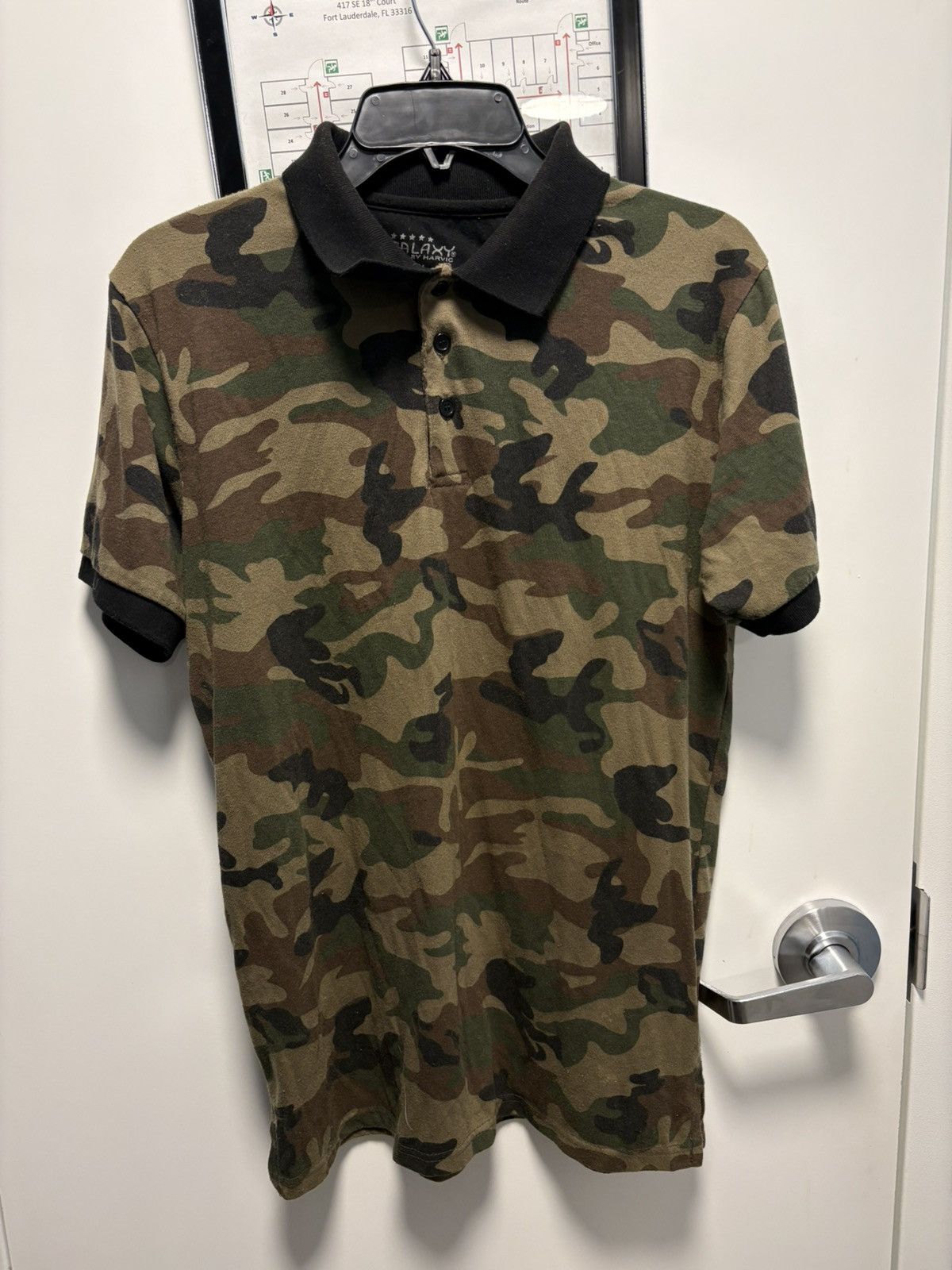 Other Galaxy by Harvic Green Brown Black Camouflage Polo Size M Size US M / EU 48-50 / 2 - 9 Thumbnail