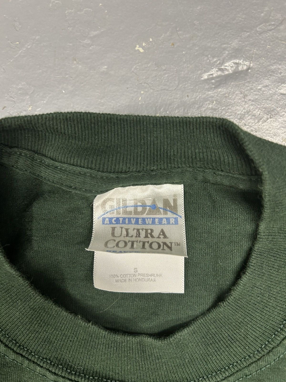 Vintage Crazy Vintage 90s Essential Kansas Sunflower Green Tee Shirt Size US S / EU 44-46 / 1 - 3 Thumbnail