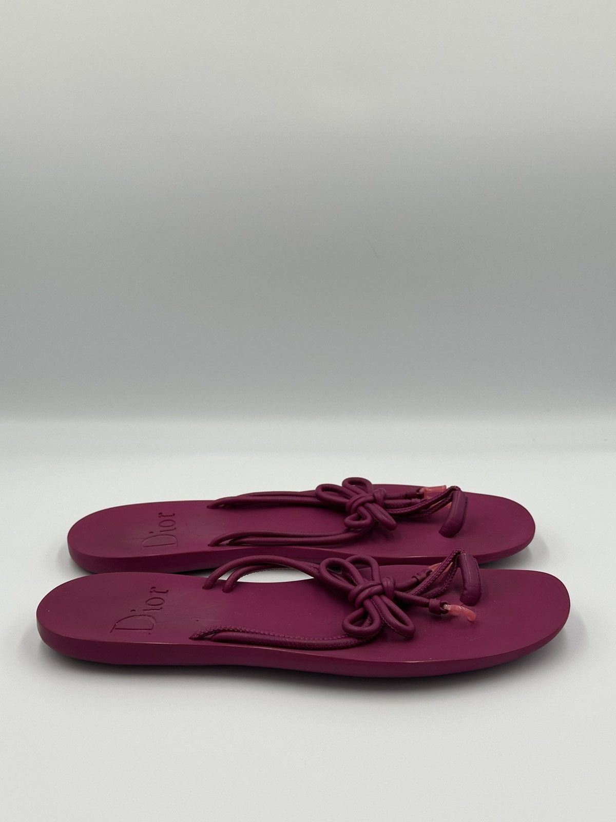 Dior Dior rubber flip flops thongs with box and dustbag Size US 6 / IT 36 - 6 Thumbnail