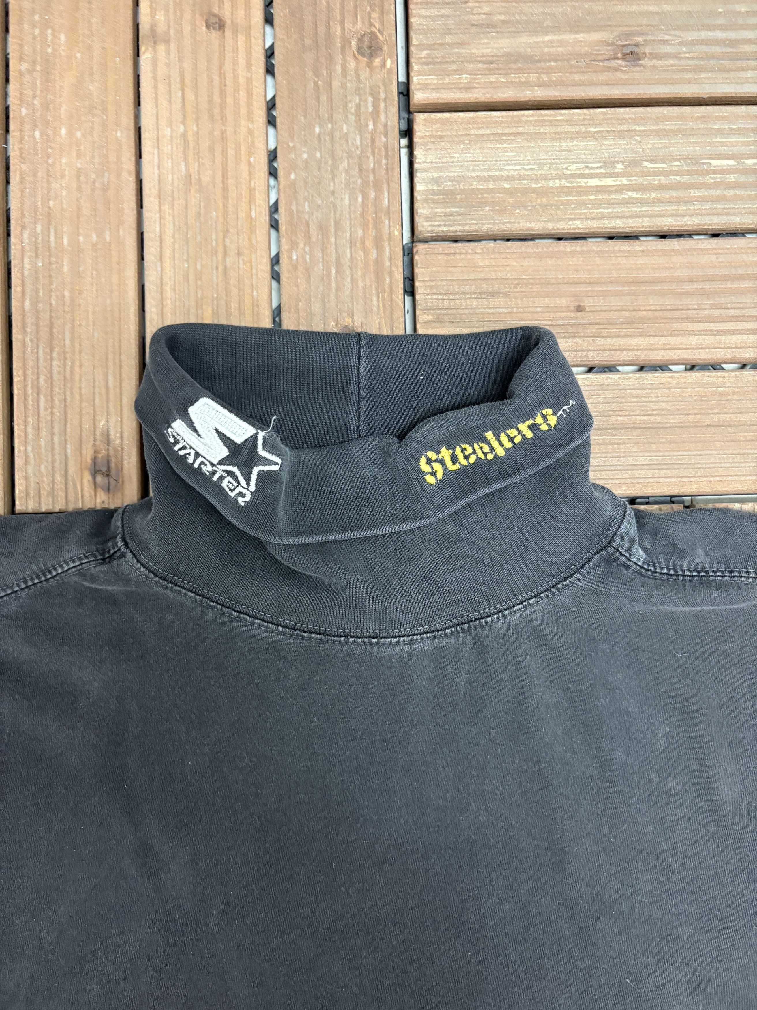 Starter Pittsburgh Steelers Embroidered Vintage Black Turtleneck Size US XL / EU 56 / 4 - 2 Thumbnail
