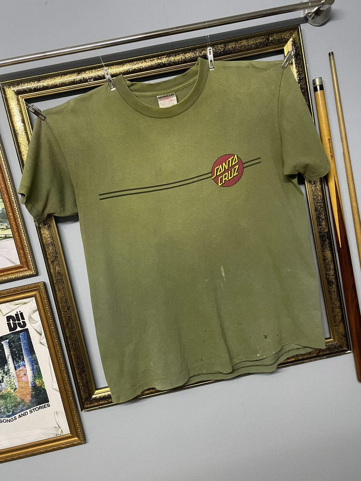 Santa Cruz Skateboards Og 1990s Single Stitch Santa Cruz Sunfaded Distressed Tshirt Size US L / EU 52-54 / 3 - 2 Thumbnail