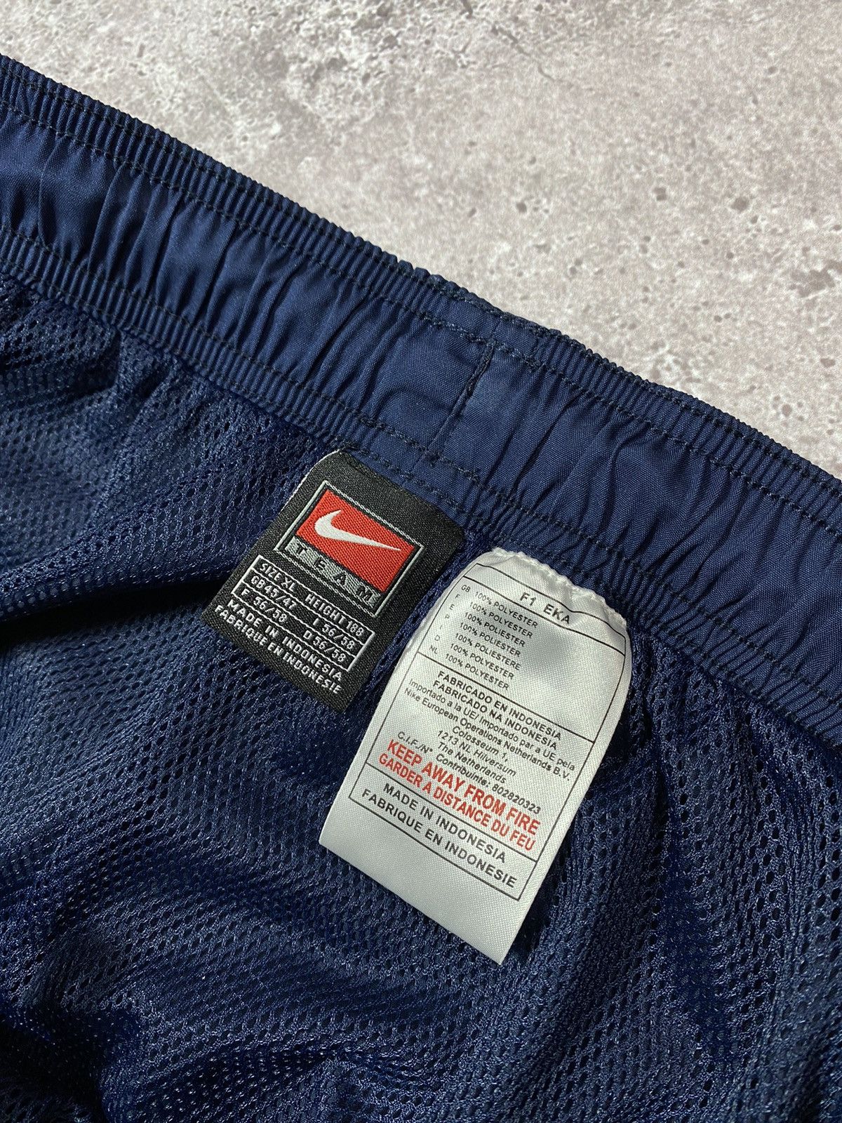 Nike × Vintage Vintage NIKE Team XL nylon pants Size US 36 / EU 52 - 9 Thumbnail