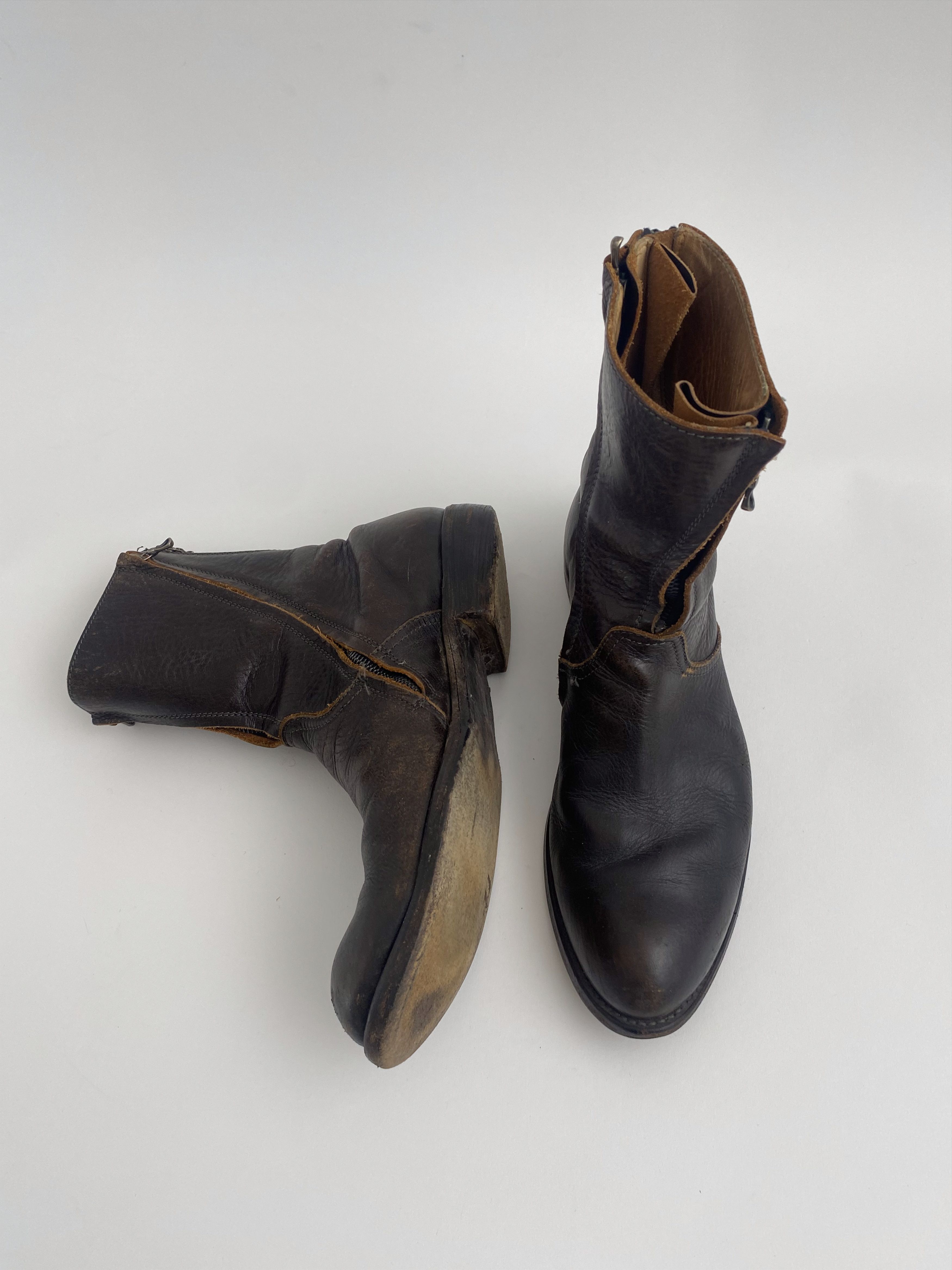 The Viridi-anne The Viridi Anne Leather Spiral Zip Boots Size US 10 / EU 43 - 8 Thumbnail