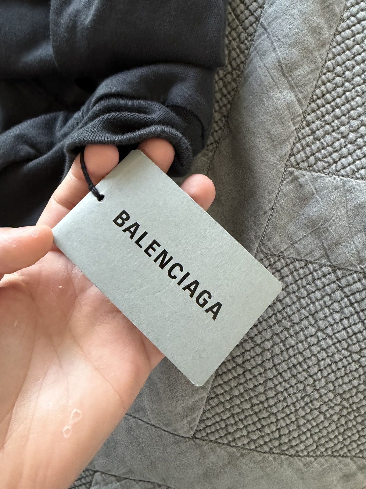 Balenciaga Balenciaga Crest Hoodie Size US M / EU 48-50 / 2 - 4 Thumbnail