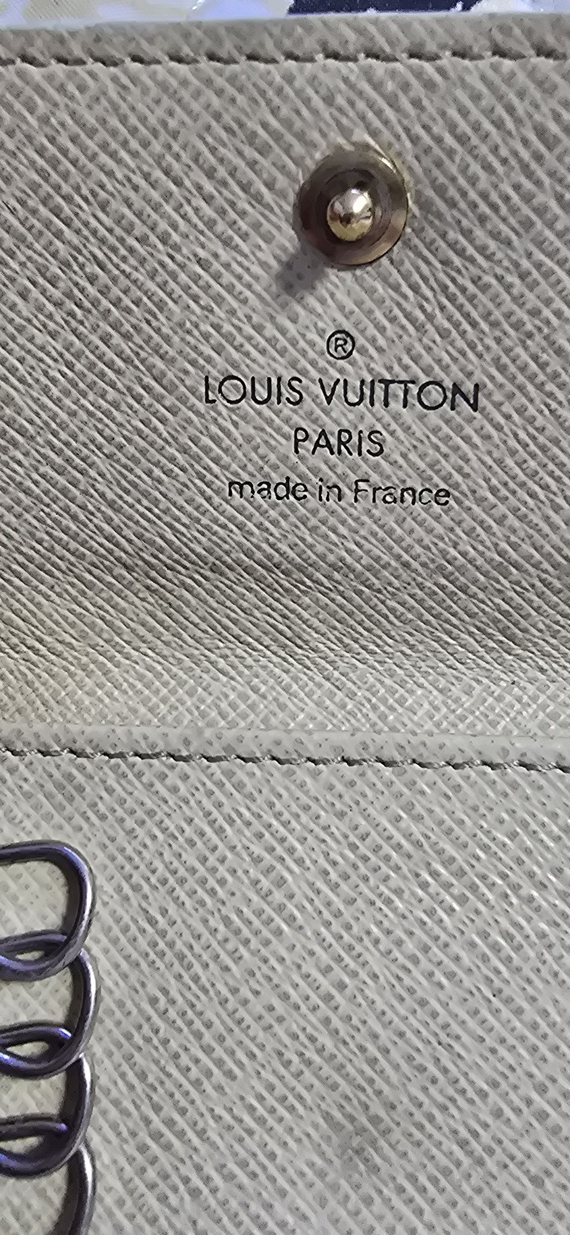 Louis Vuitton Damier Azur 4 Hook Key Case Vanilla Size ONE SIZE - 7 Thumbnail