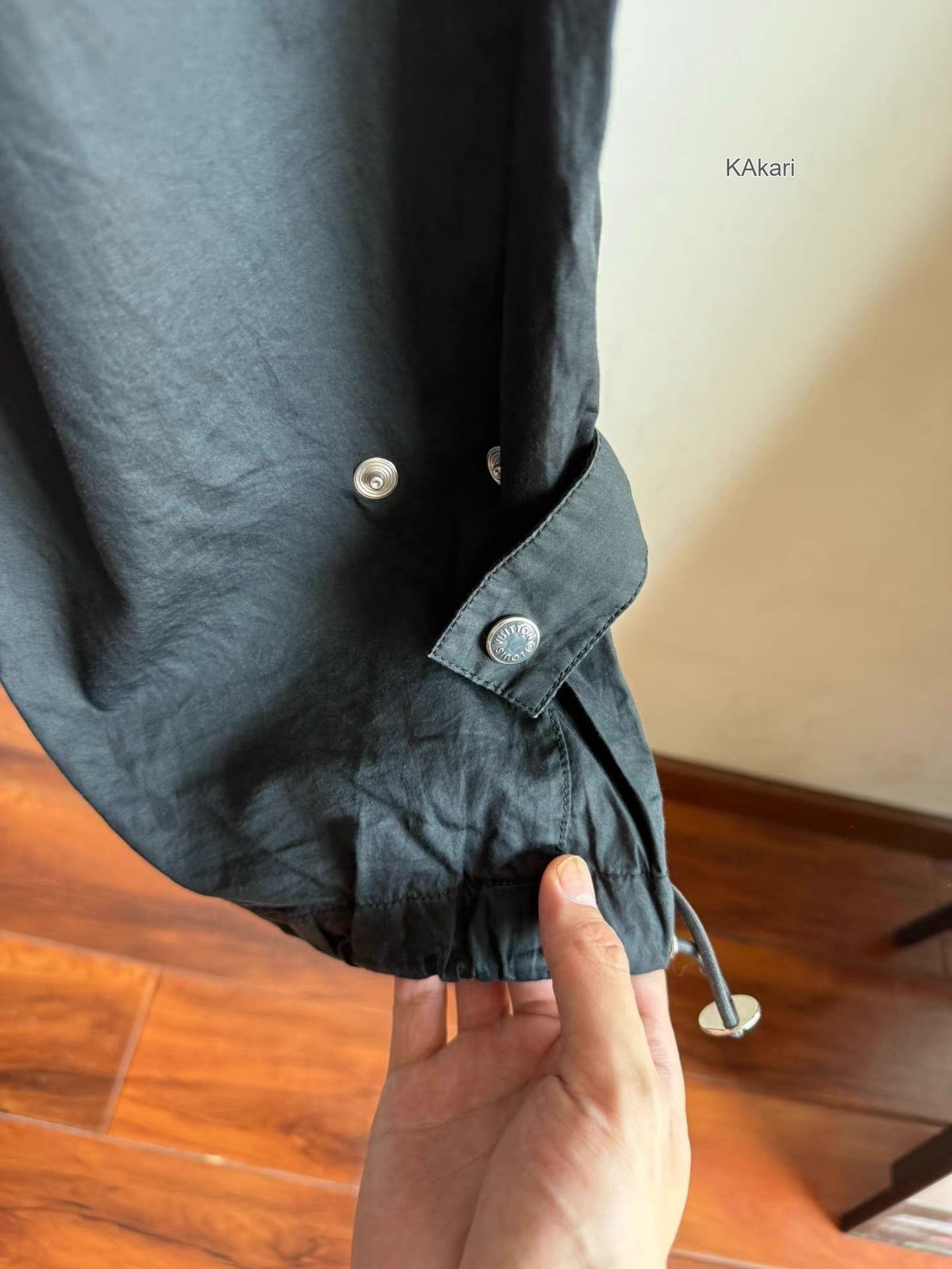 Louis Vuitton Black Cargo Pants with Zip Pockets - Size 34 Size US 34 / EU 50 - 5 Thumbnail