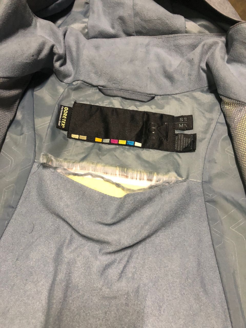 Burton Burton [AK] Goretex Jacket (Ak 2L Stagger Jacket) Size US S / EU 44-46 / 1 - 10 Thumbnail