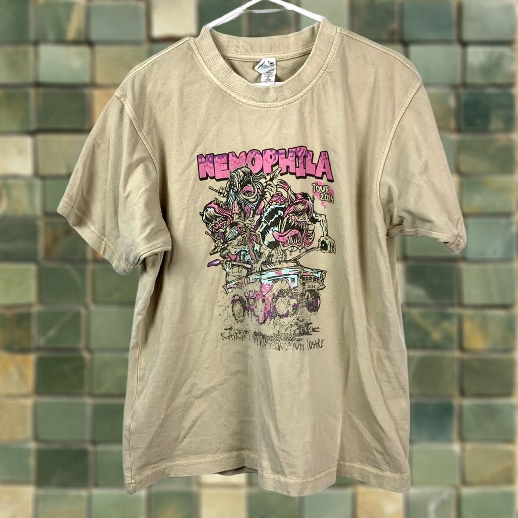 Vintage Nemophila Tour 2024 Band T-Shirt Mens M Lane Seven Khaki Garment Dyed Cotton Graphic Print Crew Neck Short Sleeve 100 Combed Cotton Size US M / EU 48-50 / 2 - 1 Thumbnail