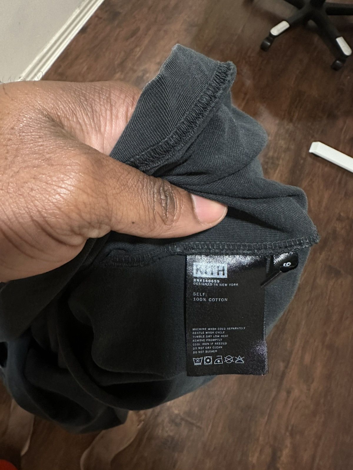 Kith Kith x Bugs Bunny Size US L / EU 52-54 / 3 - 4 Thumbnail