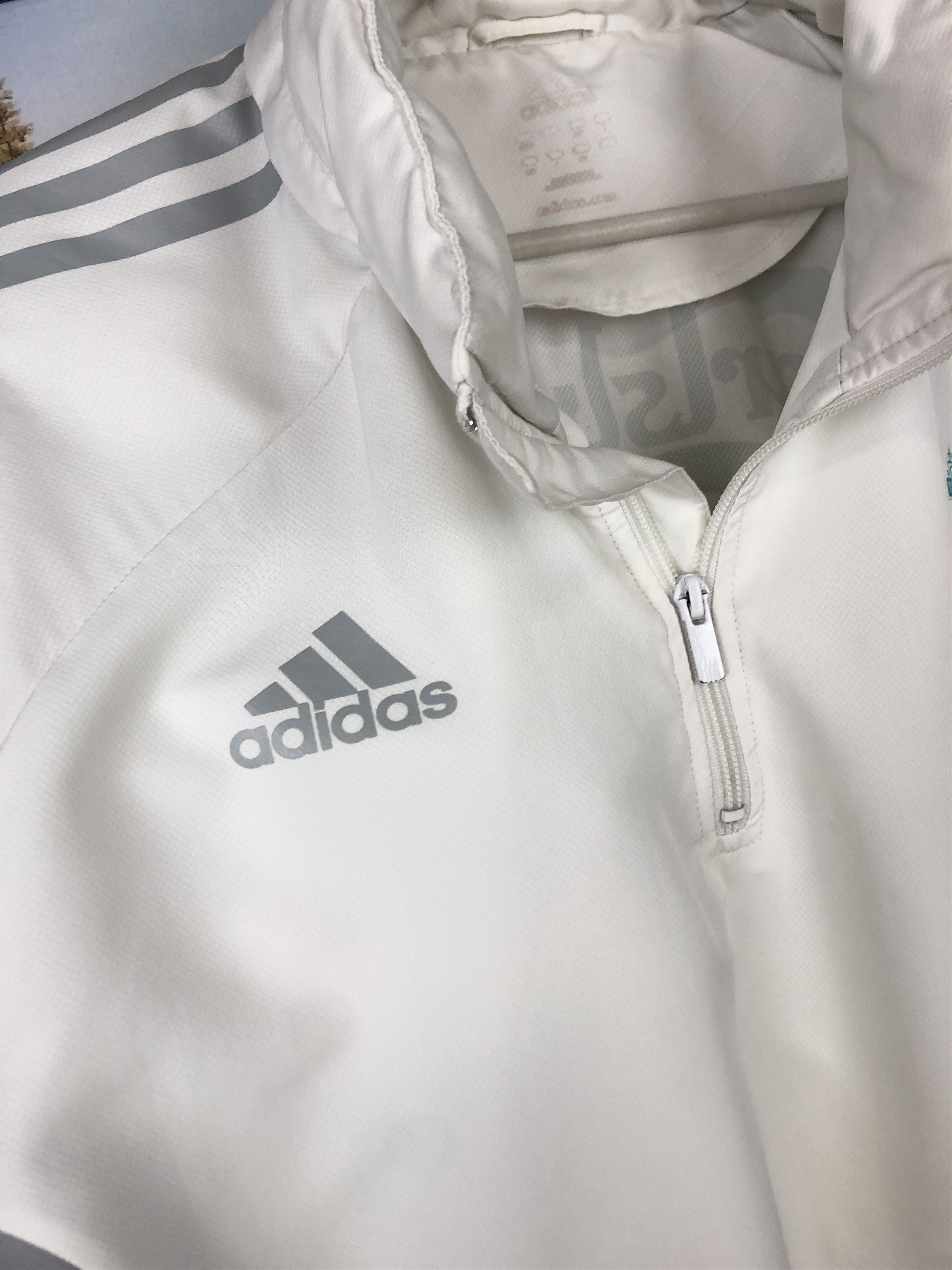 Adidas Vintage Adidas Liverpool Football Jacket Soccer Track Top Size US L / EU 52-54 / 3 - 4 Thumbnail