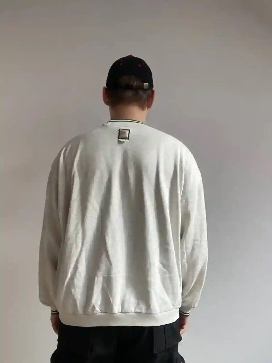 Nike Vintage 90s nike big embroidered sweatshirt nike swoosh usa Size US L / EU 52-54 / 3 - 3 Thumbnail