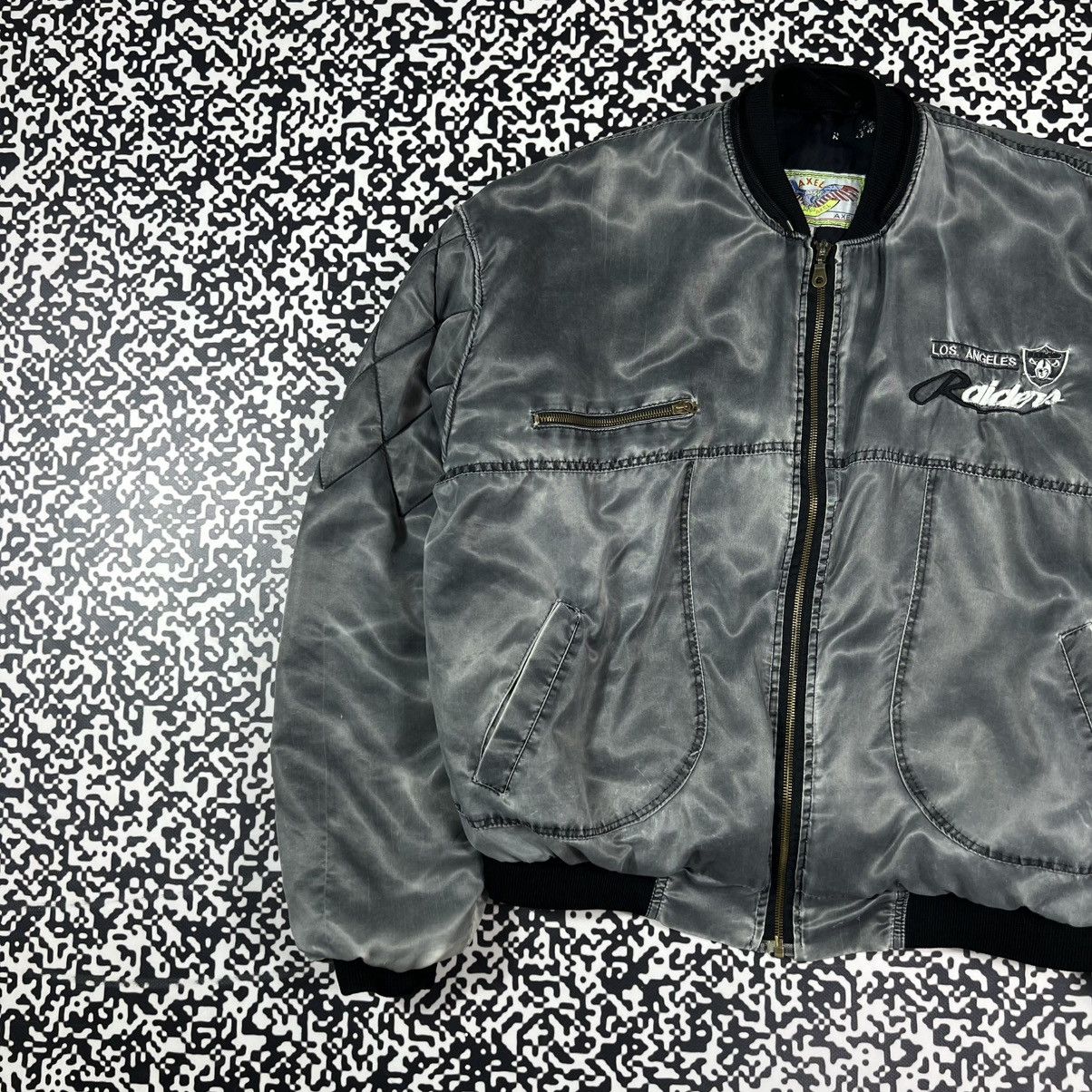 NFL Vintage 90s NFL Raiders LA Bomber Jacket Retro USA Style Size US M / EU 48-50 / 2 - 3 Thumbnail