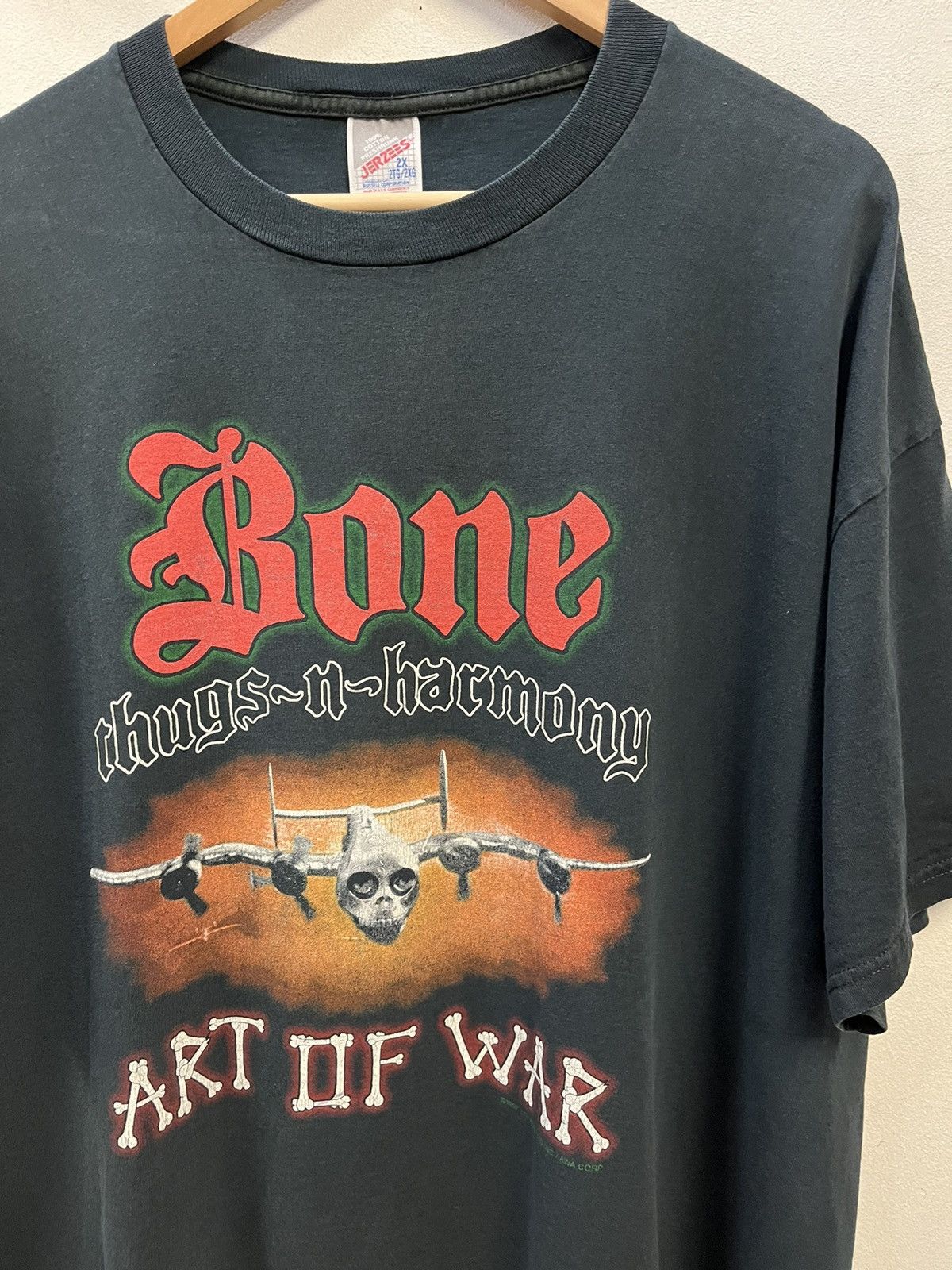 Vintage Vintage Bone Thugs N Harmony Tour Tee Size US XXL / EU 58 / 5 - 2 Thumbnail