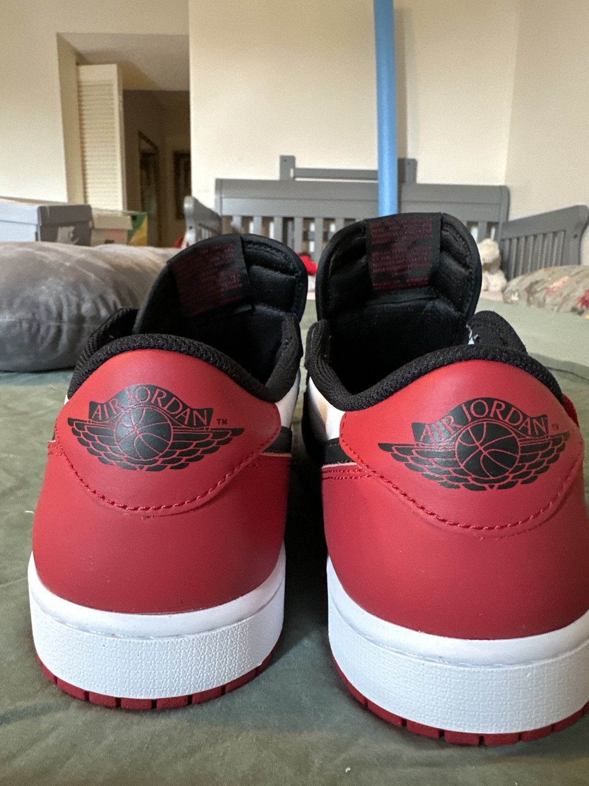 Jordan Brand Jordan 1 Retro Low OG Black Toe (Size 11.5 M) Size US 11.5 / EU 44-45 - 7 Thumbnail