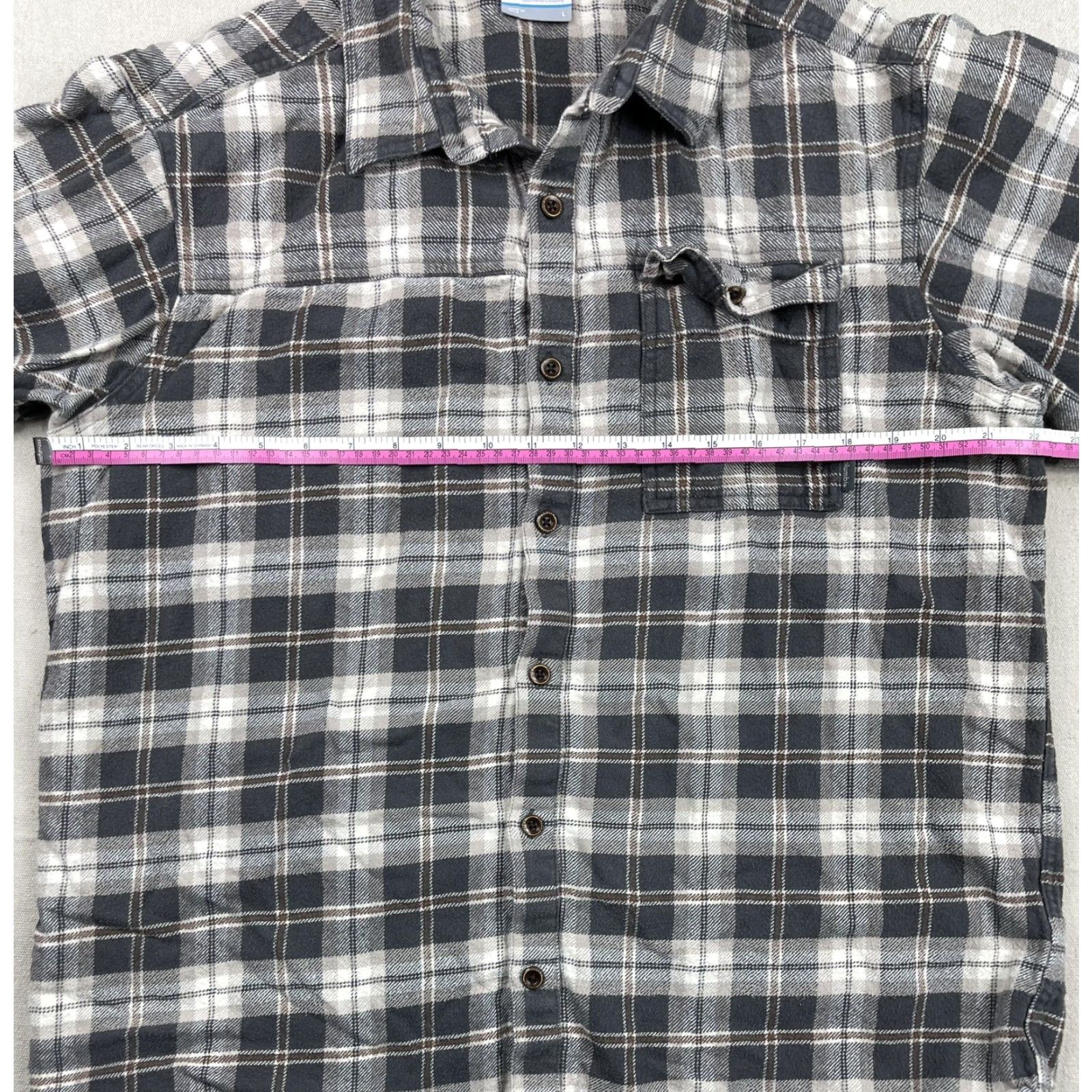 Vintage Columbia Shirt Mens Button-Up Plaid Flannel Gray Regular Fit Long Sleeve L Casual Vintage No Size US L / EU 52-54 / 3 - 4 Thumbnail