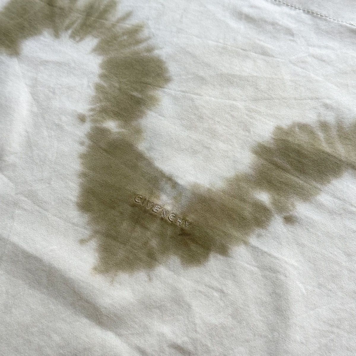 Givenchy Tie-dye Heart T-Shirt Size US L / EU 52-54 / 3 - 4 Thumbnail