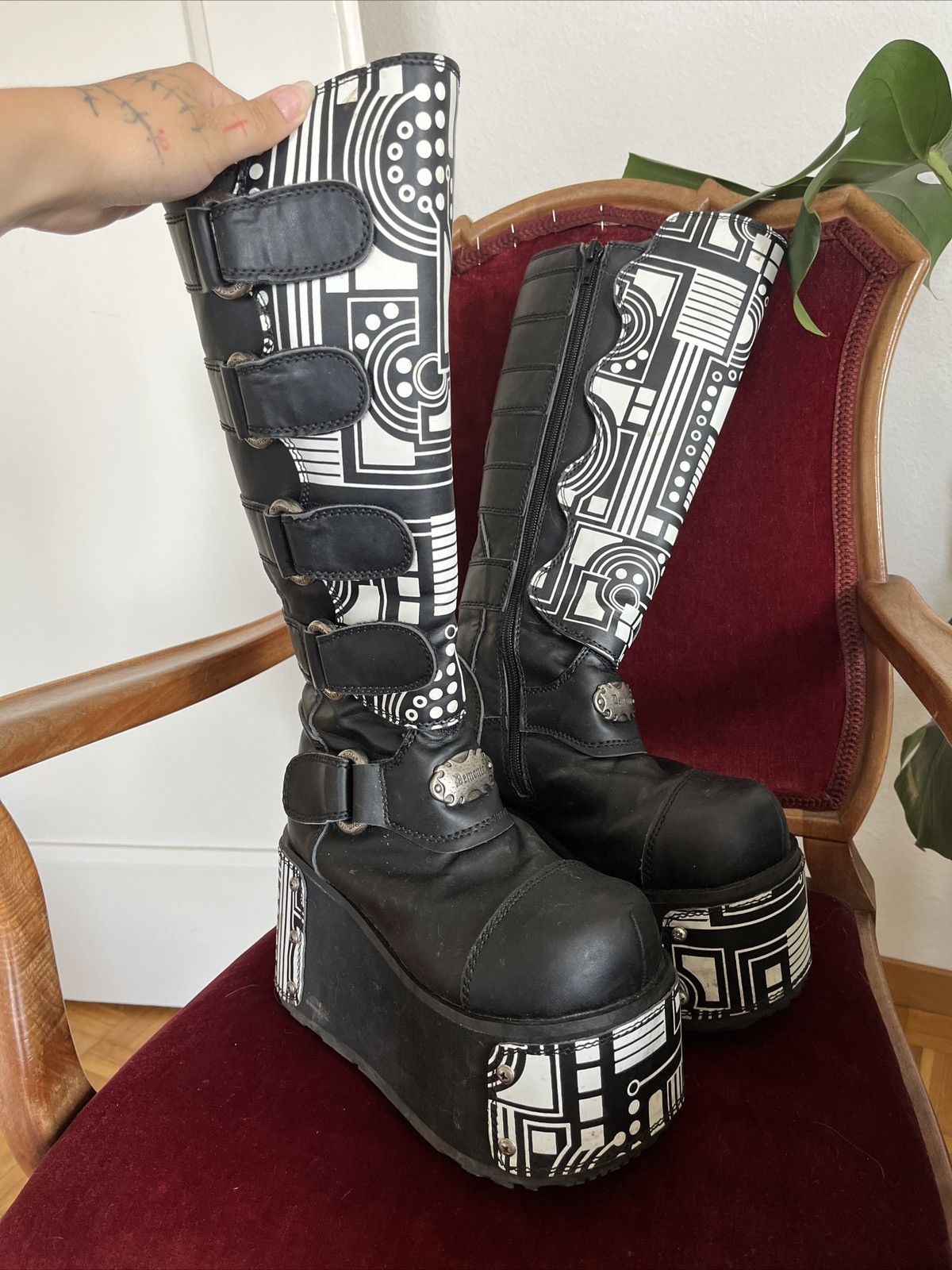 image of Demonia Cult Demonia Cyber 850-Uv Boots in Black, Women's (Size 7)