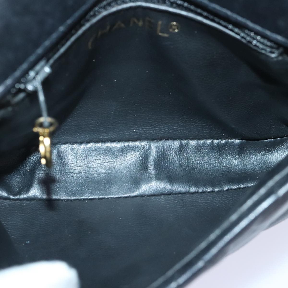 Chanel CHANEL Matelasse Waist Bag Lamb Skin Black Gold CC Size ONE SIZE - 12 Thumbnail