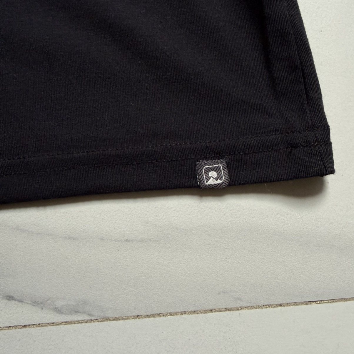 Eastern Mountain Sports EMS Tech Wick Dri Release T-Shirt Size US L / EU 52-54 / 3 - 4 Thumbnail