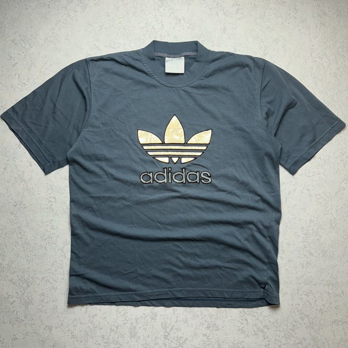 Adidas Adidas Vintage T-shirt Reflective Embroidered Logo 90s Size US L / EU 52-54 / 3 - 1 Thumbnail