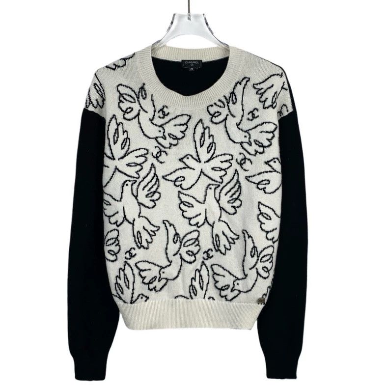 Chanel Black and White Knit Sweater with Doves-dmc Size US S / EU 44-46 / 1 - 1 Thumbnail