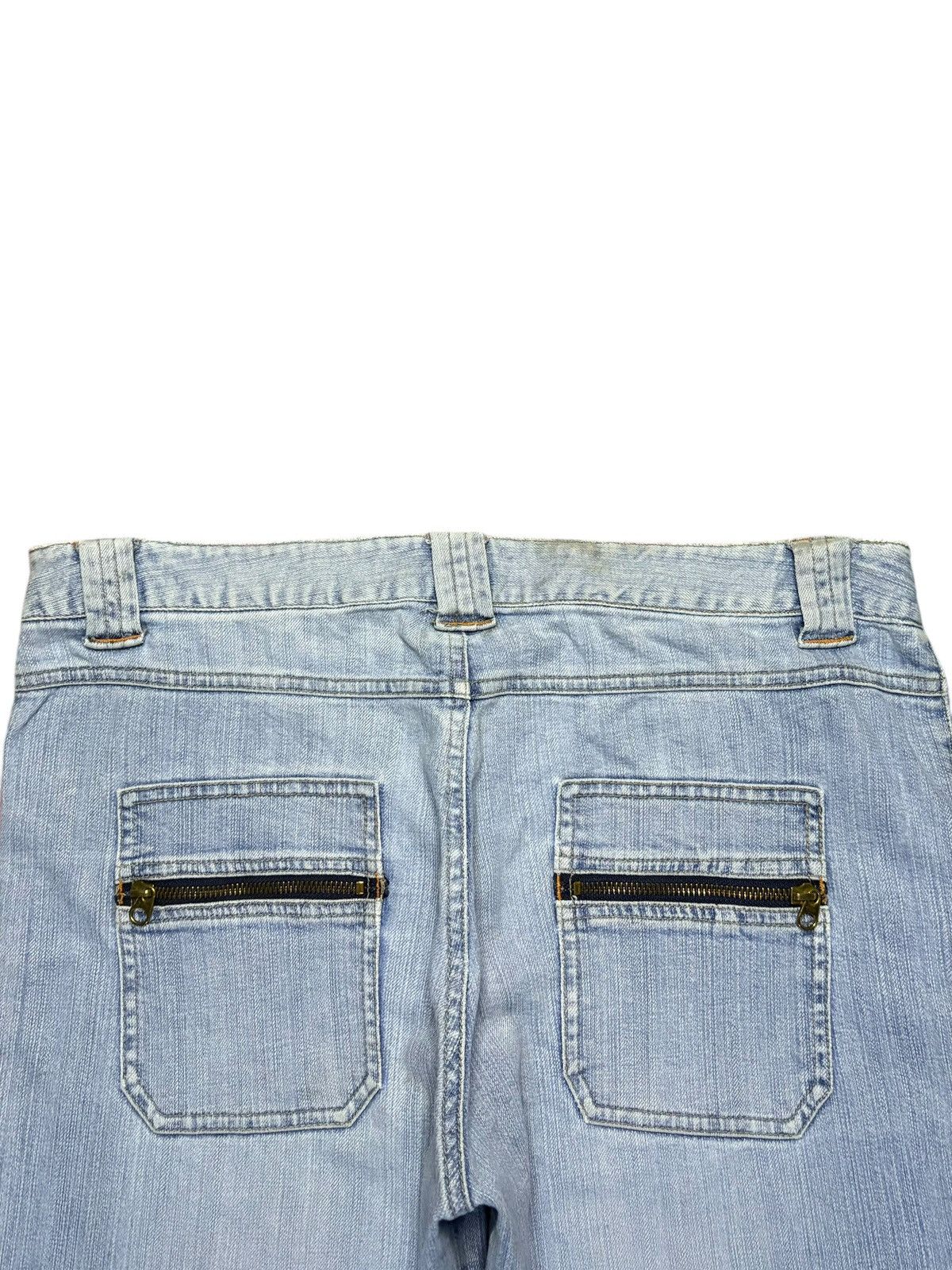 Japanese Brand Vintage Japanese Brand Light Wash Fatigue Flare Jeans Size US 34 / EU 50 - 8 Thumbnail