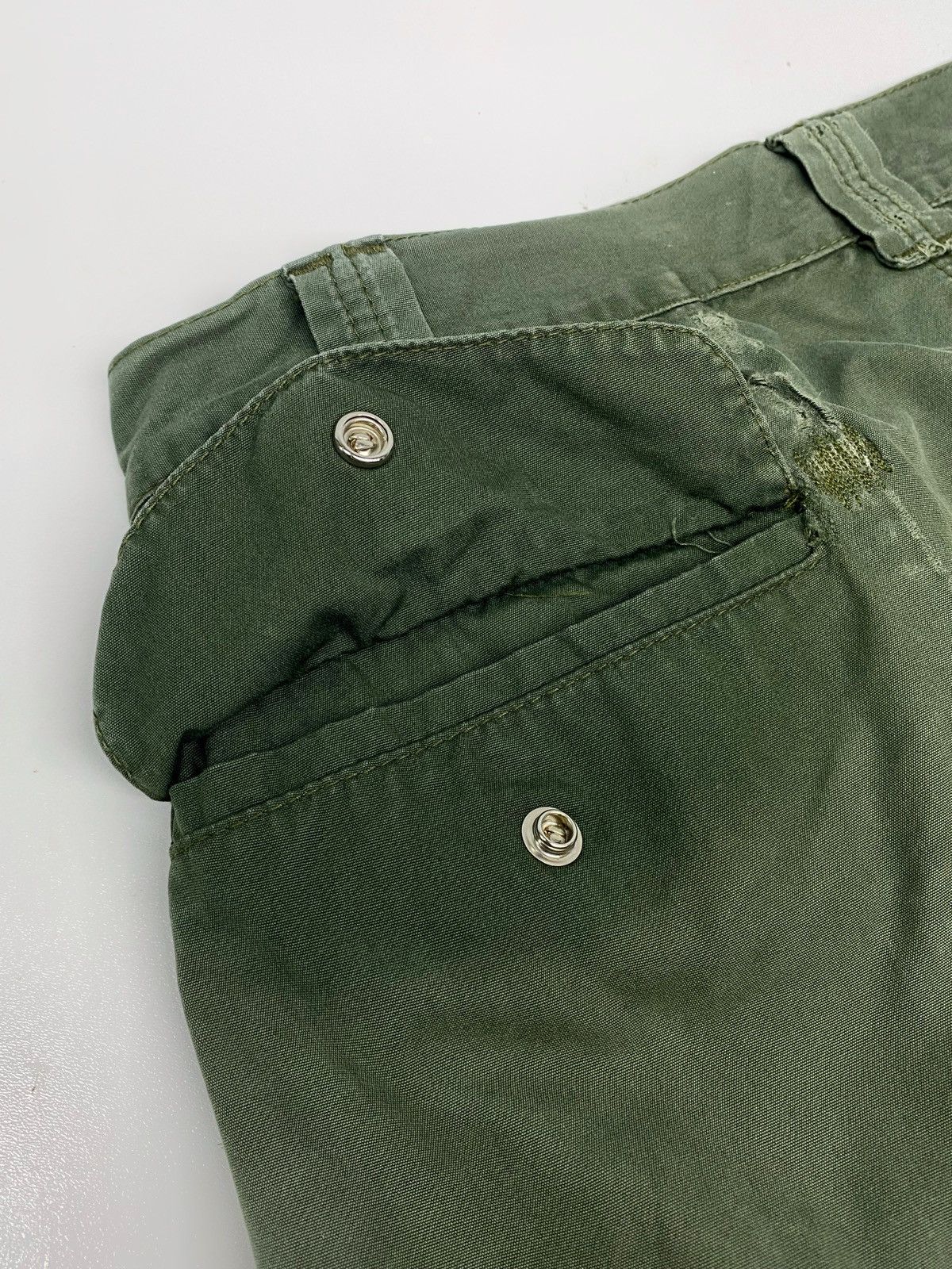 Filson Vintage Filson Cargo Work Wear Distressed Shorts- Size US 34 / EU 50 - 11 Thumbnail