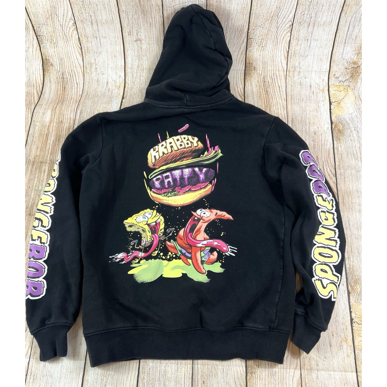 H&M H&M Mens Hoodie Graphic Print Krabby Patty Spongebob Black 90s Pullover Size M Size US M / EU 48-50 / 2 - 2 Thumbnail
