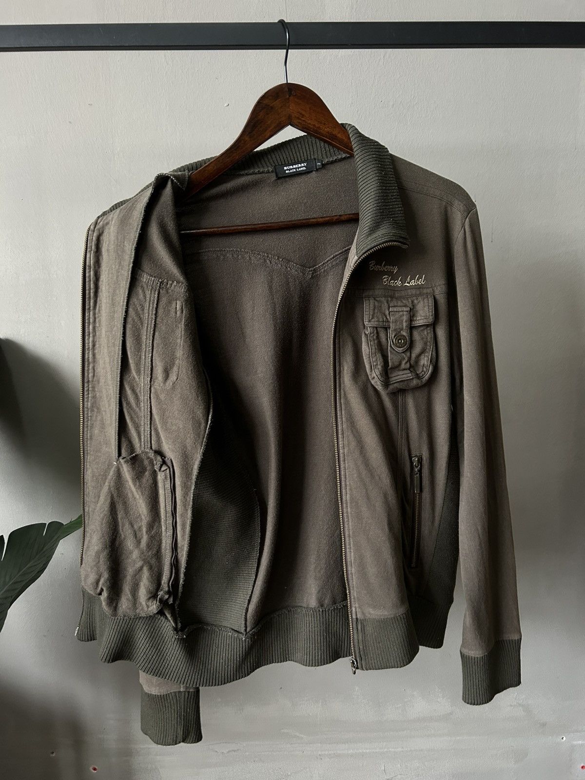 Burberry Burberry Embroidery Zipper Jacket Size US S / EU 44-46 / 1 - 6 Thumbnail