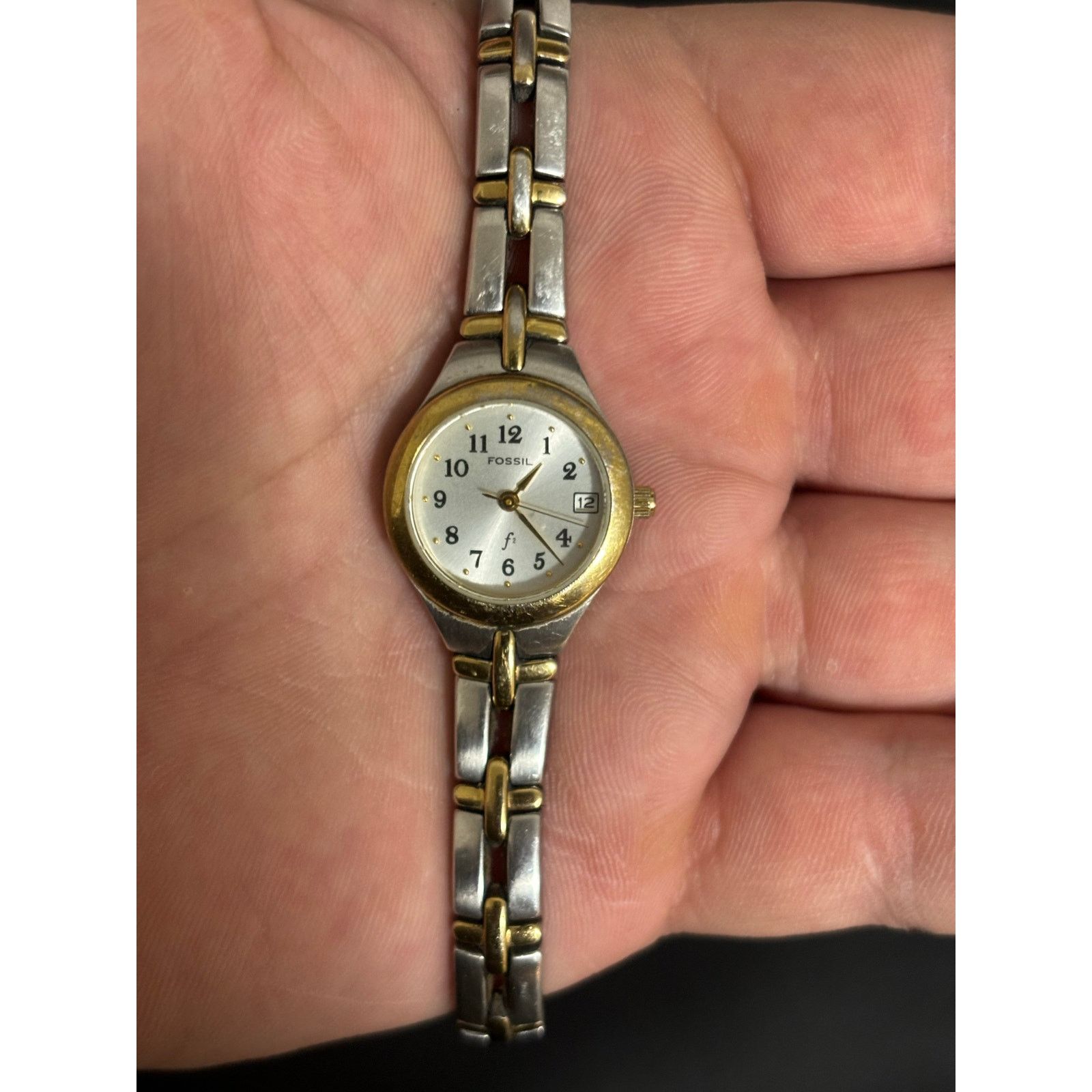 Fossil Vintage Fossil 2-Tone Women’s Watch! New Battery! Size ONE SIZE - 4 Thumbnail
