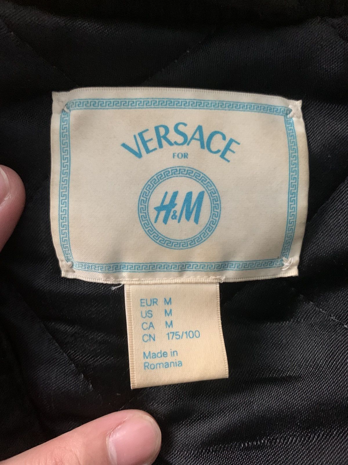 H&M × Versace Versace x H&M Leopard Bomber Jacket Size US M / EU 48-50 / 2 - 6 Thumbnail