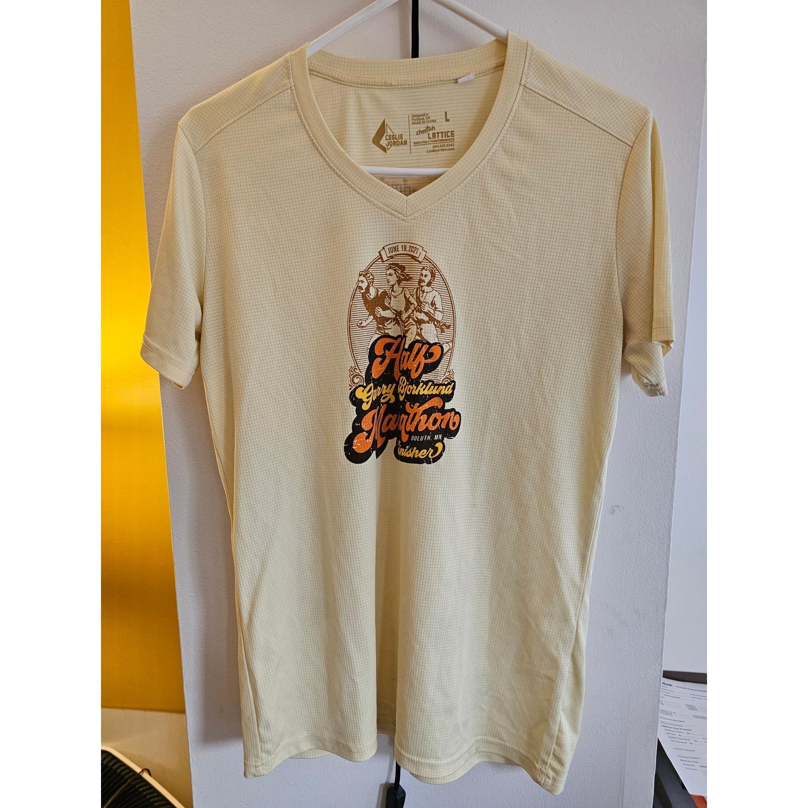 Other Garry Bjorklund Half Marathon Finisher L T-Shirt - Grandmas Size L / US 10 / IT 46 - 1 Thumbnail