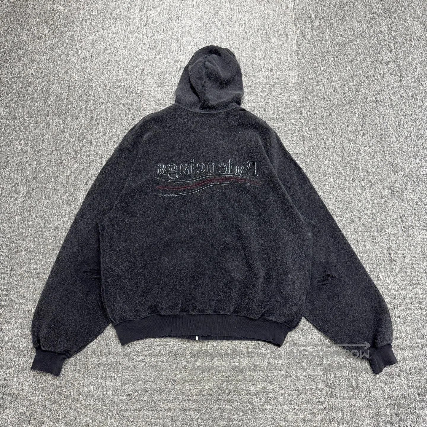 Balenciaga Balenciaga Cola Embroidery Zip. Size US S / EU 44-46 / 1 - 5 Thumbnail