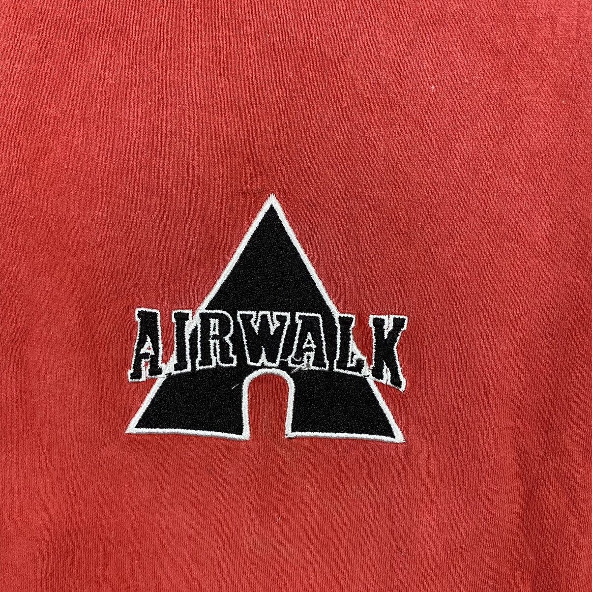 Airwalk Thrashed Faded Airwalk Logo Tee Size US L / EU 52-54 / 3 - 5 Thumbnail