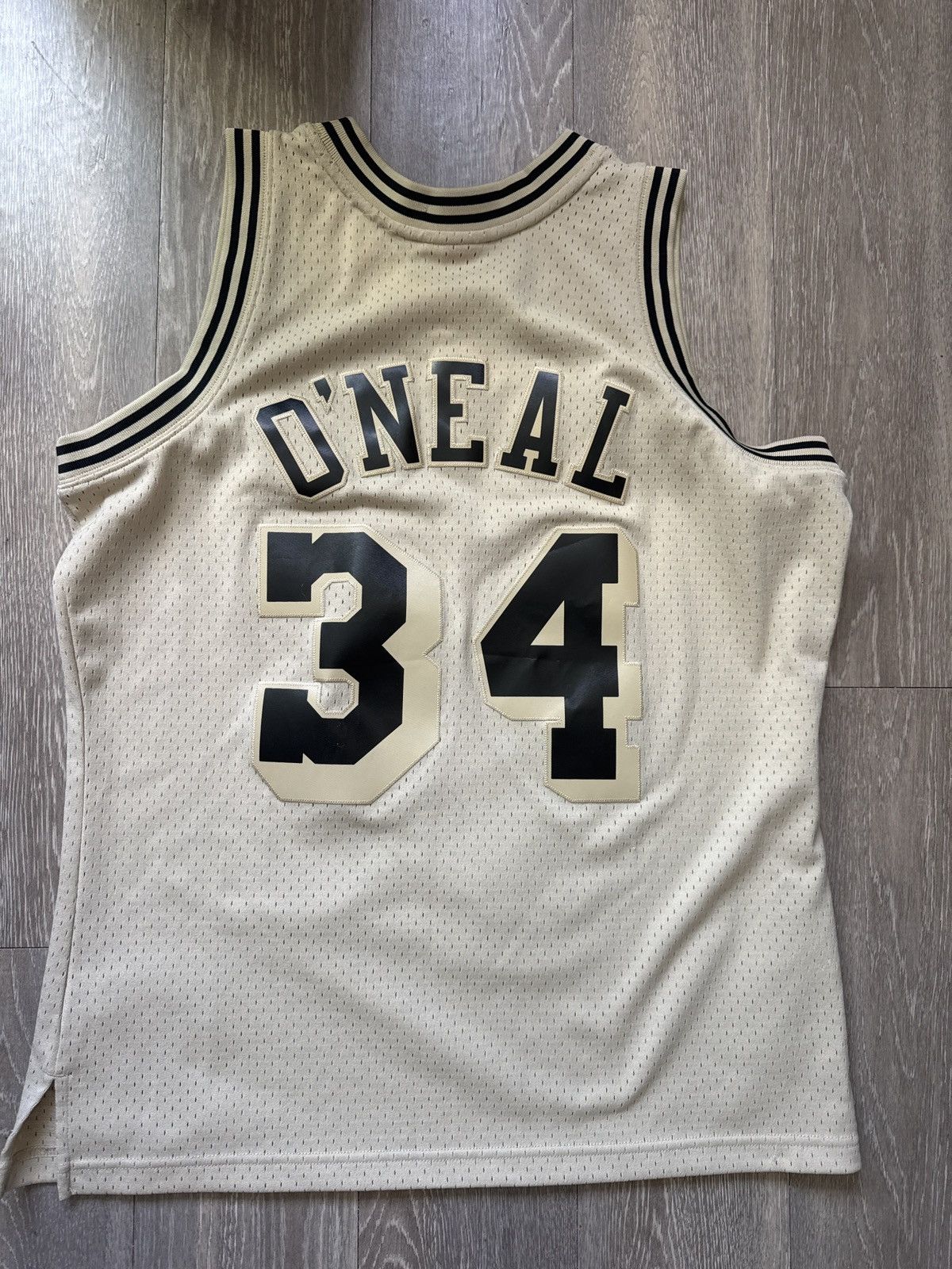 Mitchell & Ness 1996-97 Hardwood classics Shaq Jersey Size US L / EU 52-54 / 3 - 1 Thumbnail
