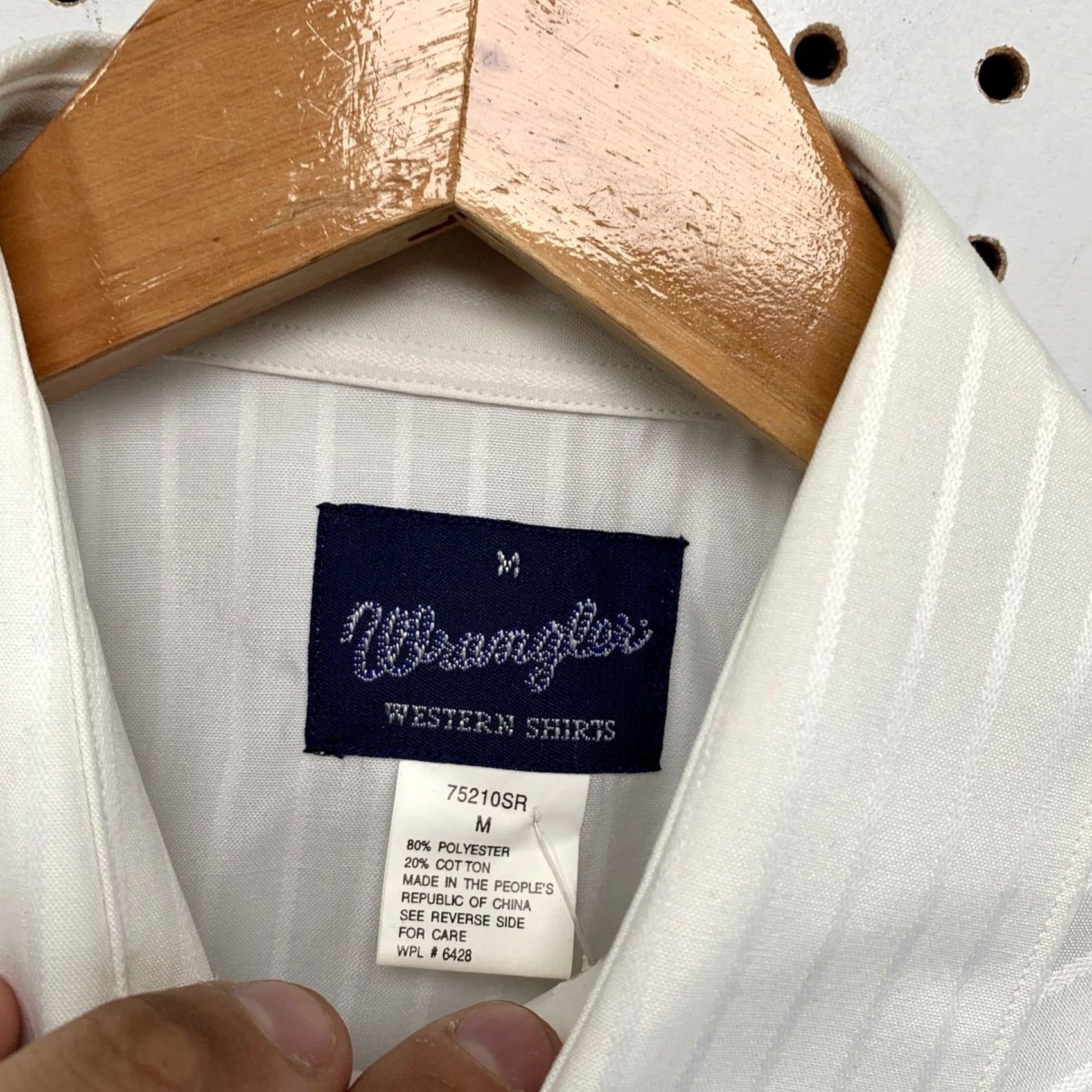 Wrangler VINTAGE Wrangler Shirt Mens Medium White 90s Pearl Snap Tonal Stripe Western Cowboy Size US M / EU 48-50 / 2 - 5 Thumbnail