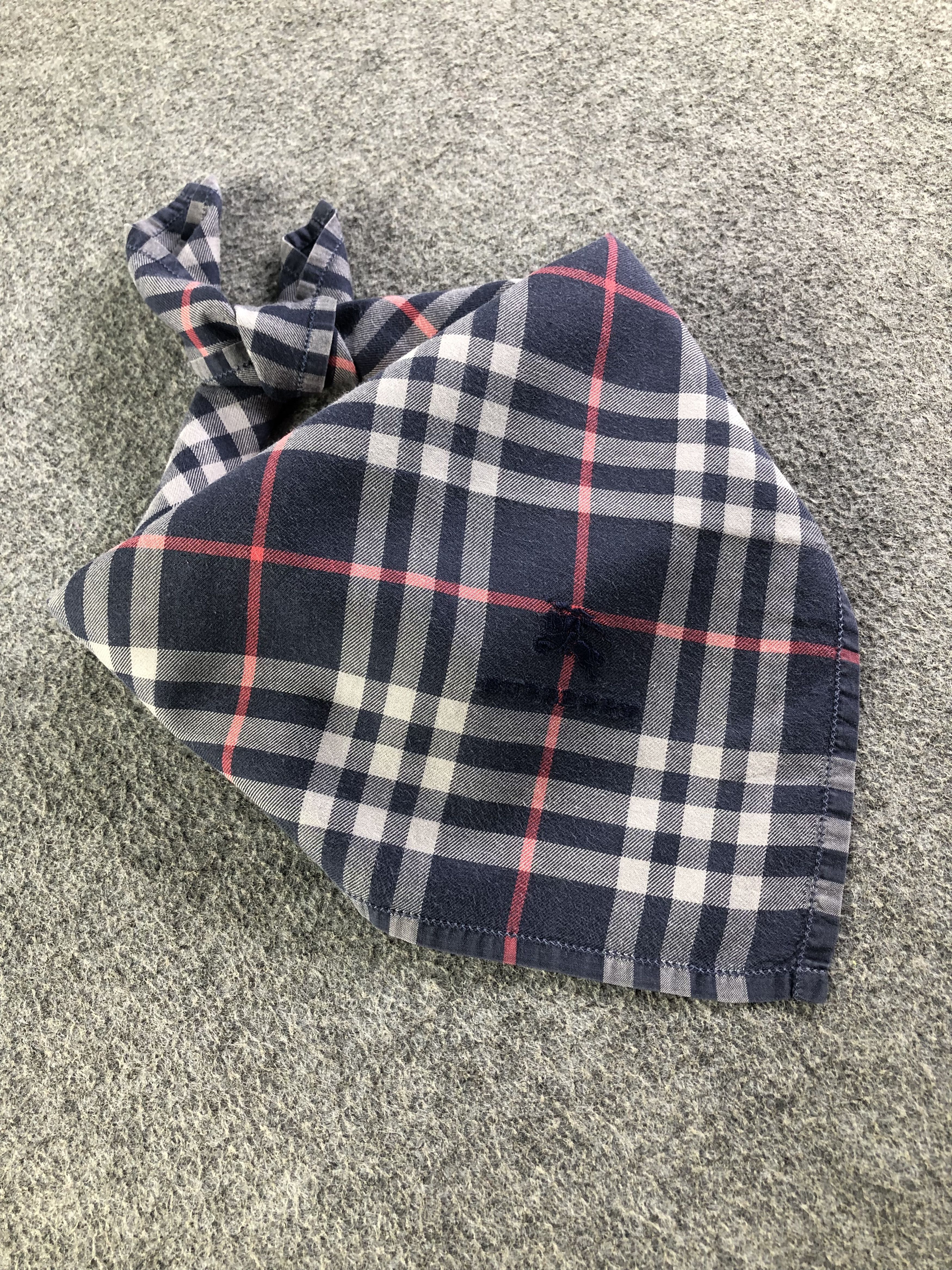 Burberry Burberrys Handkerchief / Bandana / Neckerchief C332 Size ONE SIZE - 1 Thumbnail