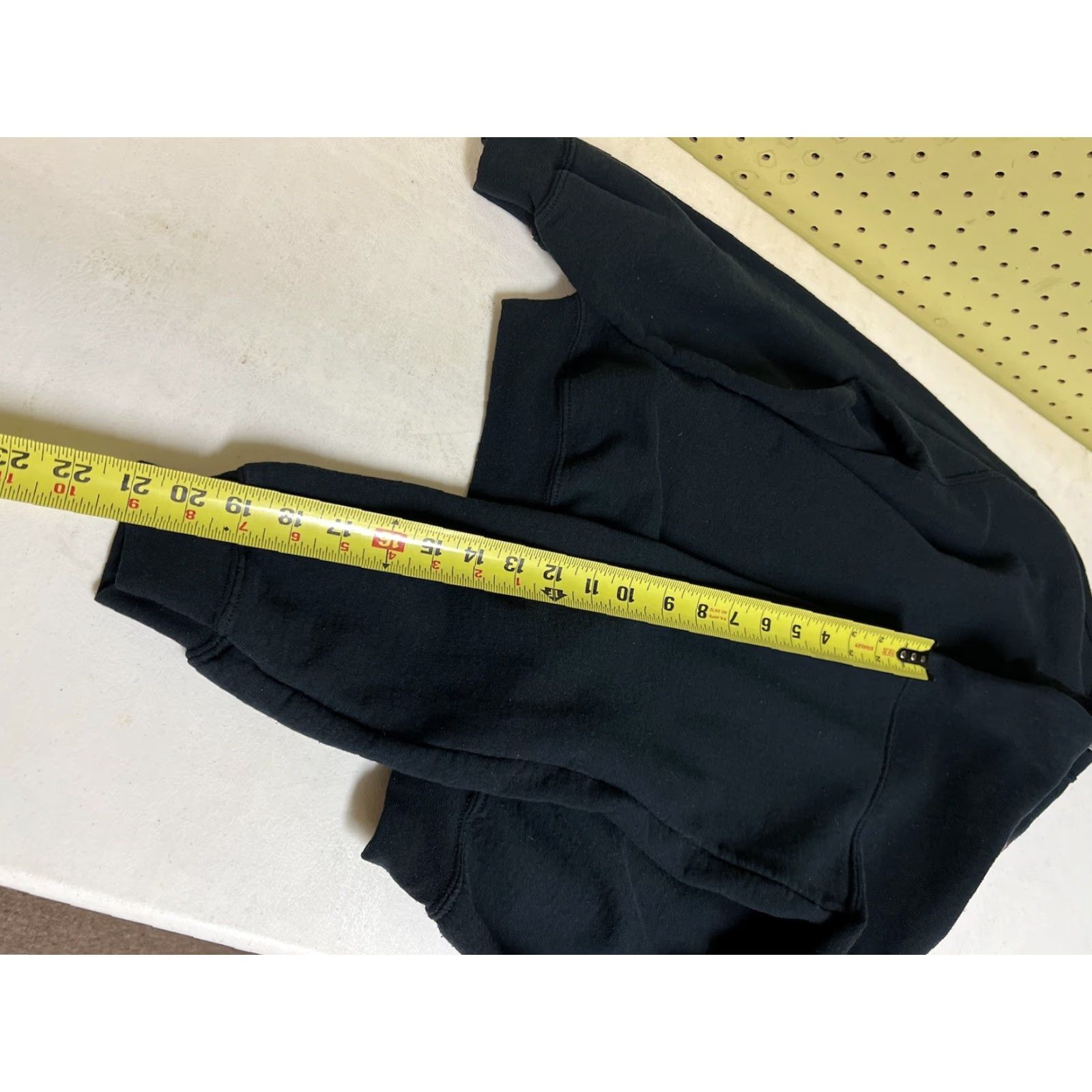 Dime Dime Piece Mens Medium Black Pullover Sweatshirt Skull Distressed Cotton Blend Sweatshirt M Black Mens Size US M / EU 48-50 / 2 - 7 Thumbnail