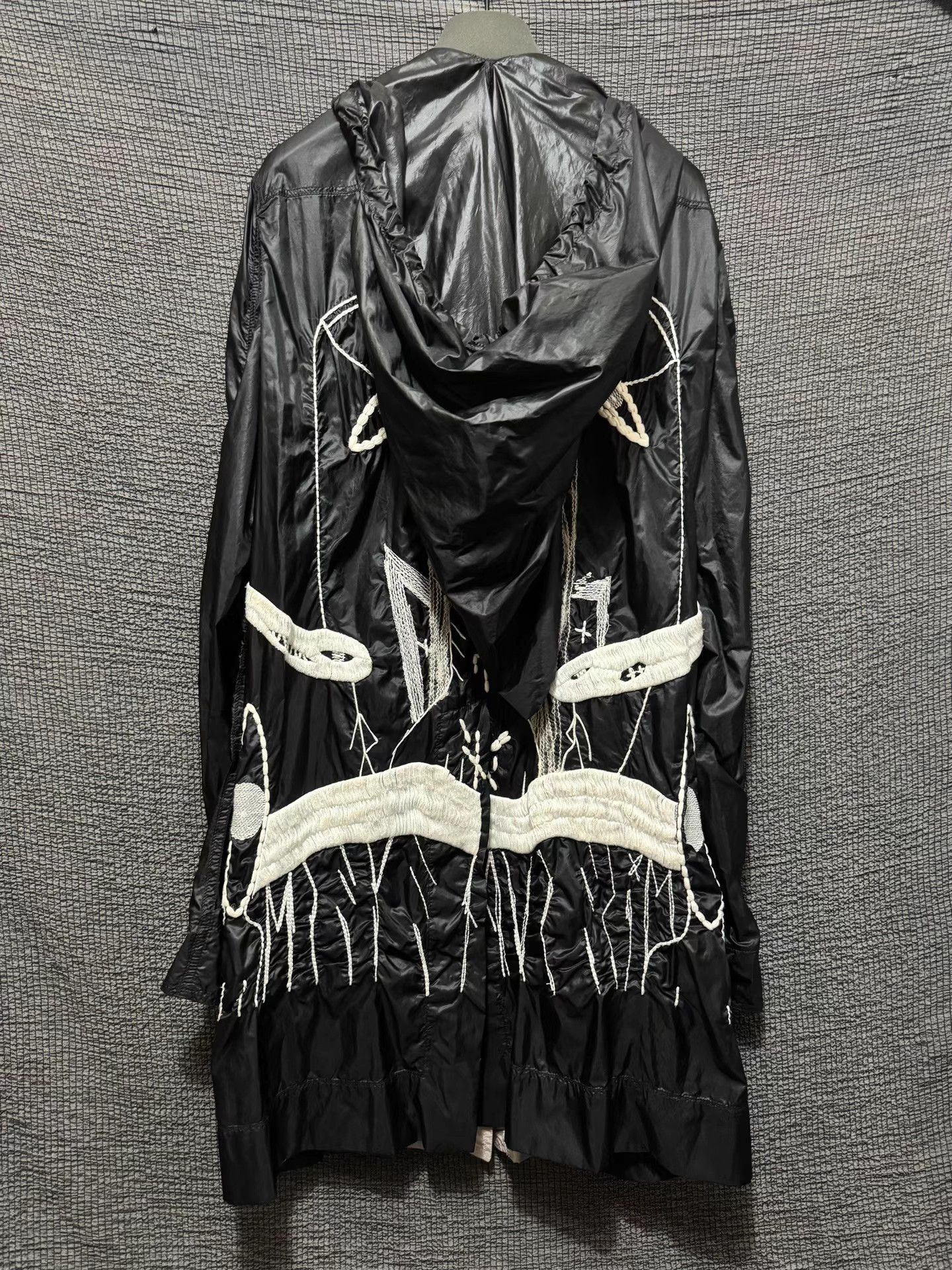 Rick Owens Rick Owens 15SS runway mainline embroidered trench coat Size US S / EU 44-46 / 1 - 5 Thumbnail