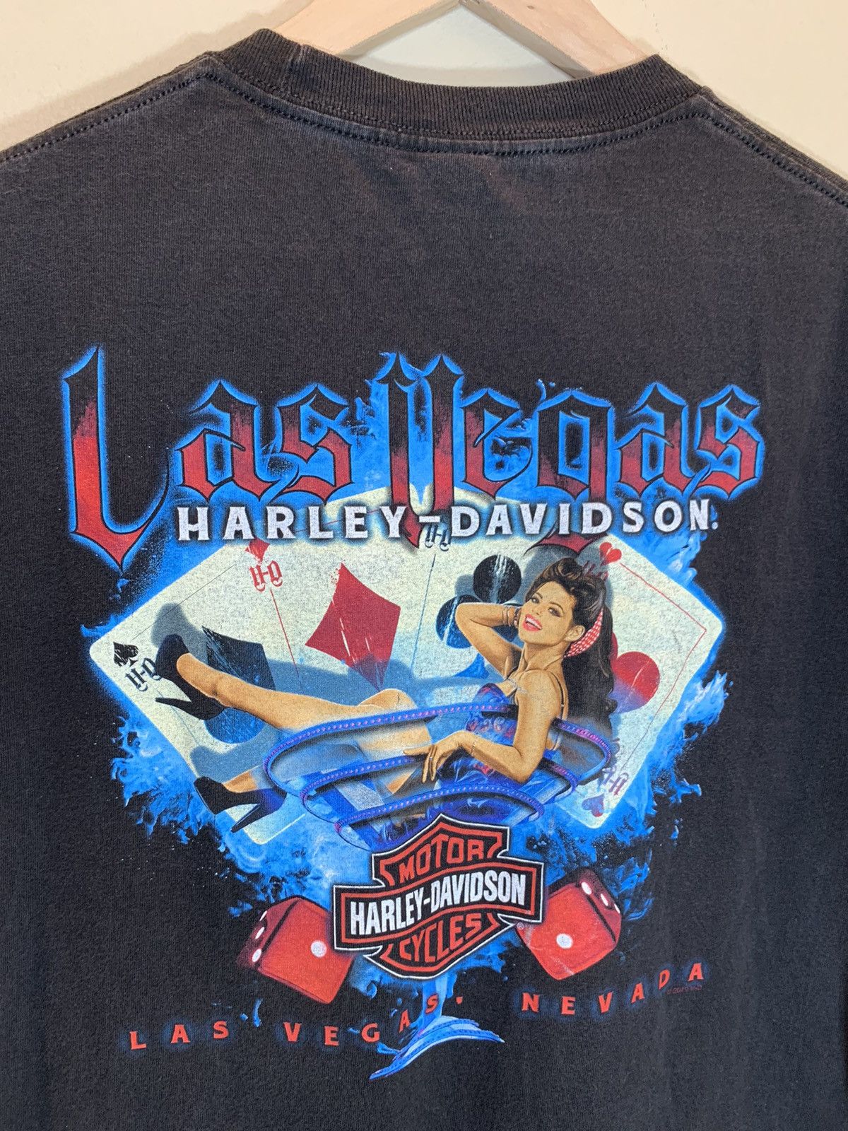 Harley Davidson *RARE* Harley Davidson Pinup Martini Las Vegas Biker T-Shirt Size US L / EU 52-54 / 3 - 3 Thumbnail