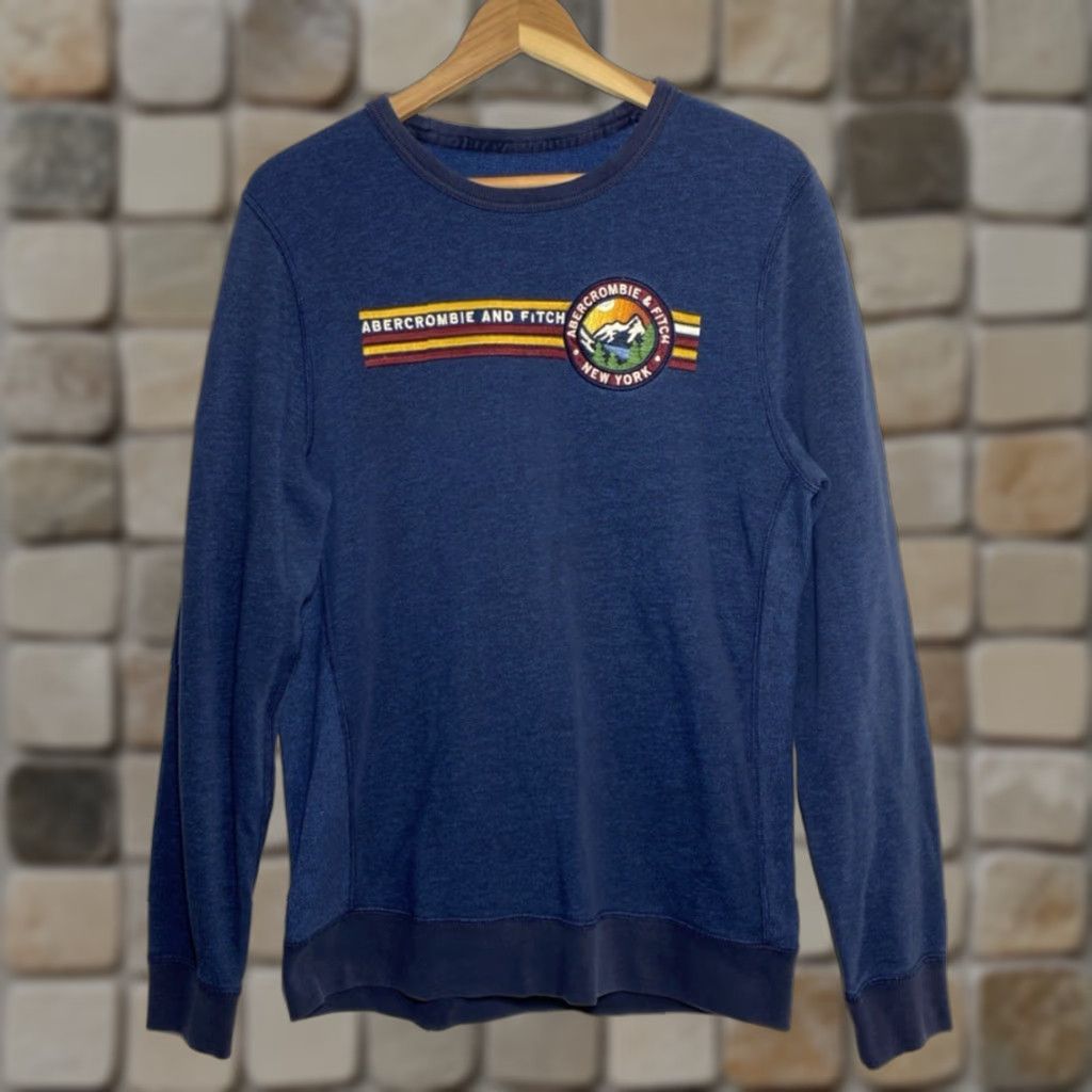 Abercrombie & Fitch Abercrombie & Fitch Men’s New York Crewneck Sweatshirt Embroidered Sz M Crew Neck Pullover Sweatshirt Navy Size M United States Men’s Casual City Size US M / EU 48-50 / 2 - 1 Thumbnail