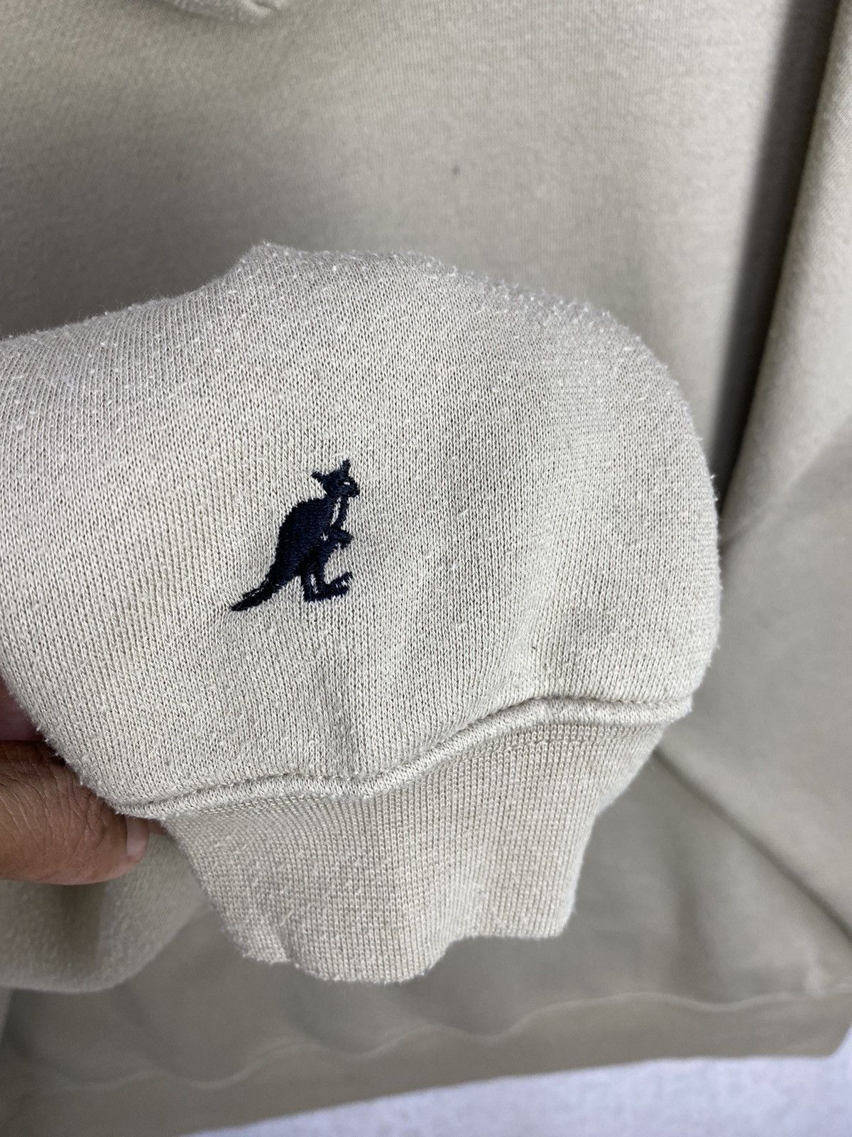 Kangol Vintage Kangol Hoodie Center Logo Beige Size Large Size US L / EU 52-54 / 3 - 7 Thumbnail