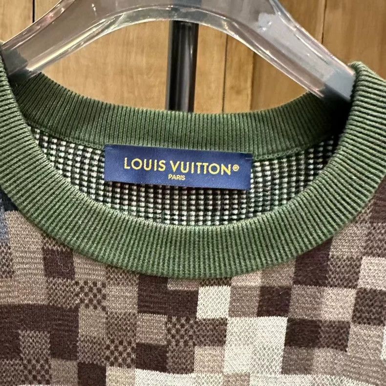 Louis Vuitton Louis Vuitton Fei Dong Co-branded New Camouflage Mosaic Le Size US S / EU 44-46 / 1 - 4 Thumbnail