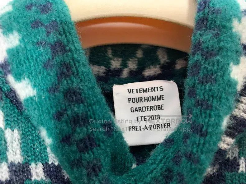 Vetements Vetements Small neckline Georgian sweater Size US XS / EU 42 / 0 - 5 Thumbnail